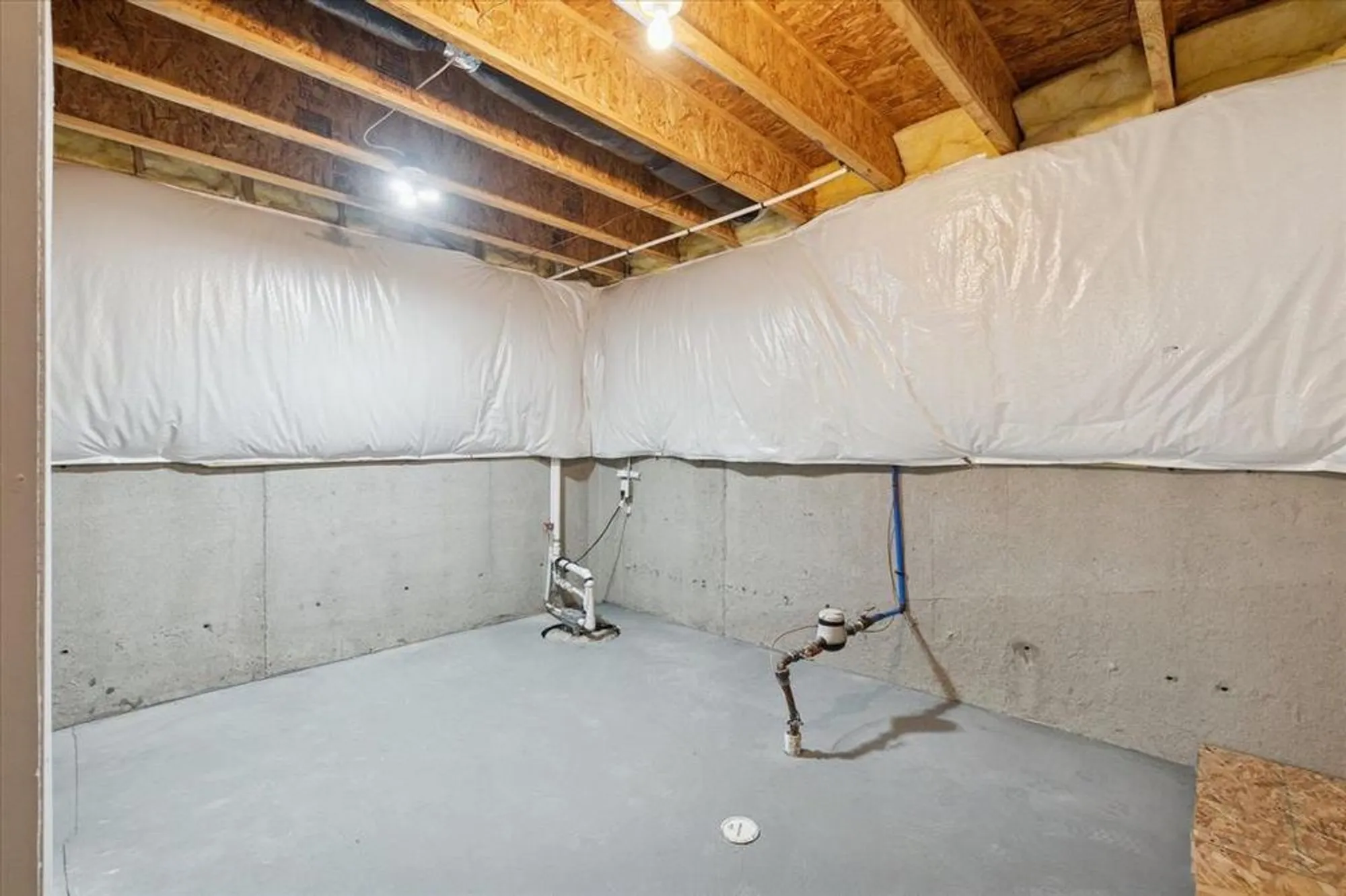 Property Slideshow image 41 of 67 | 9525 pine valley dr, Grand Blanc, MI, 48439