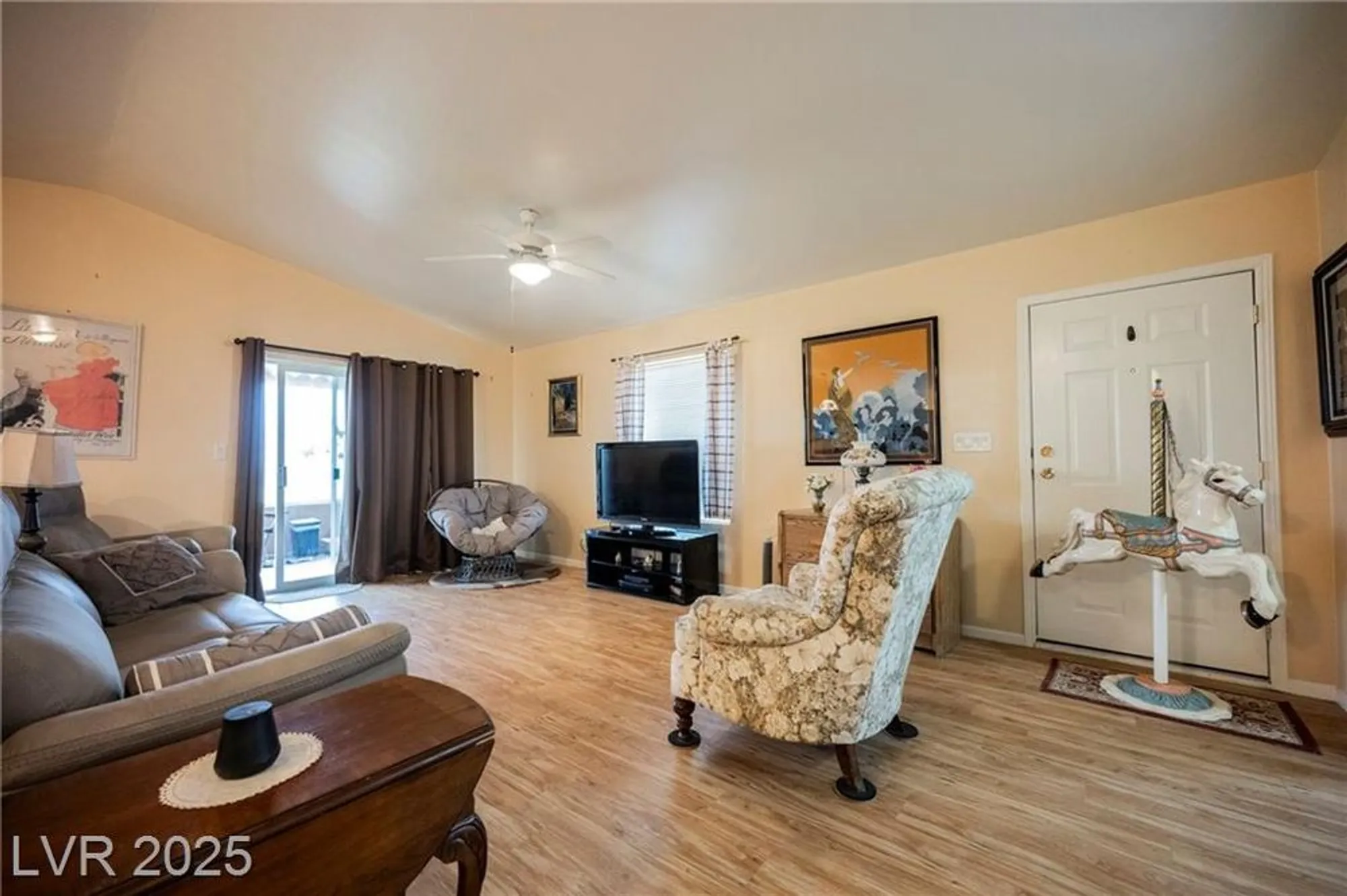 Property Slideshow image 17 of 43 | 311 inverness ave, Pahrump, NV, 89048