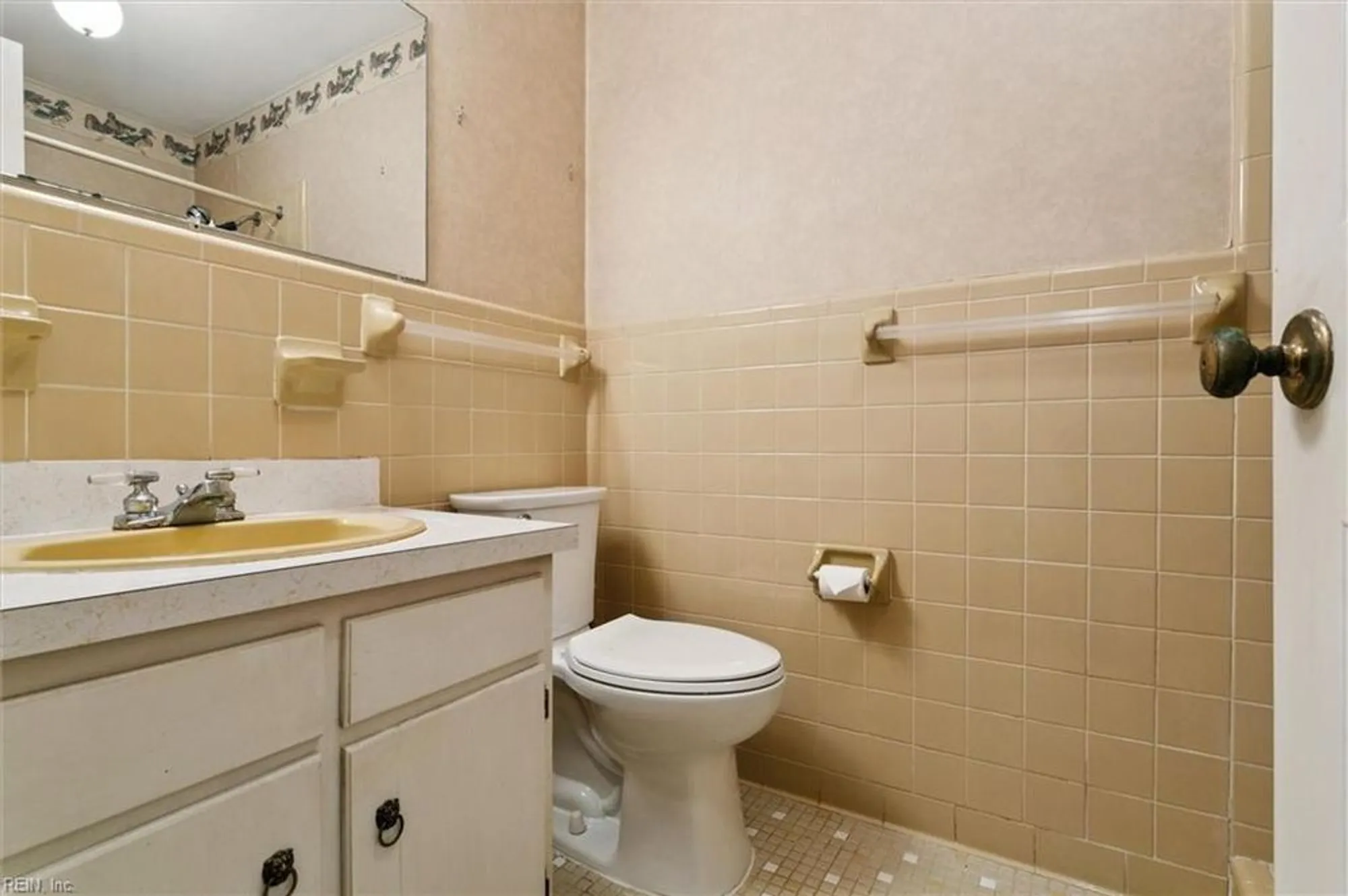 Property Slideshow image 21 of 36 | 5 hampton ky, Williamsburg, VA, 23185