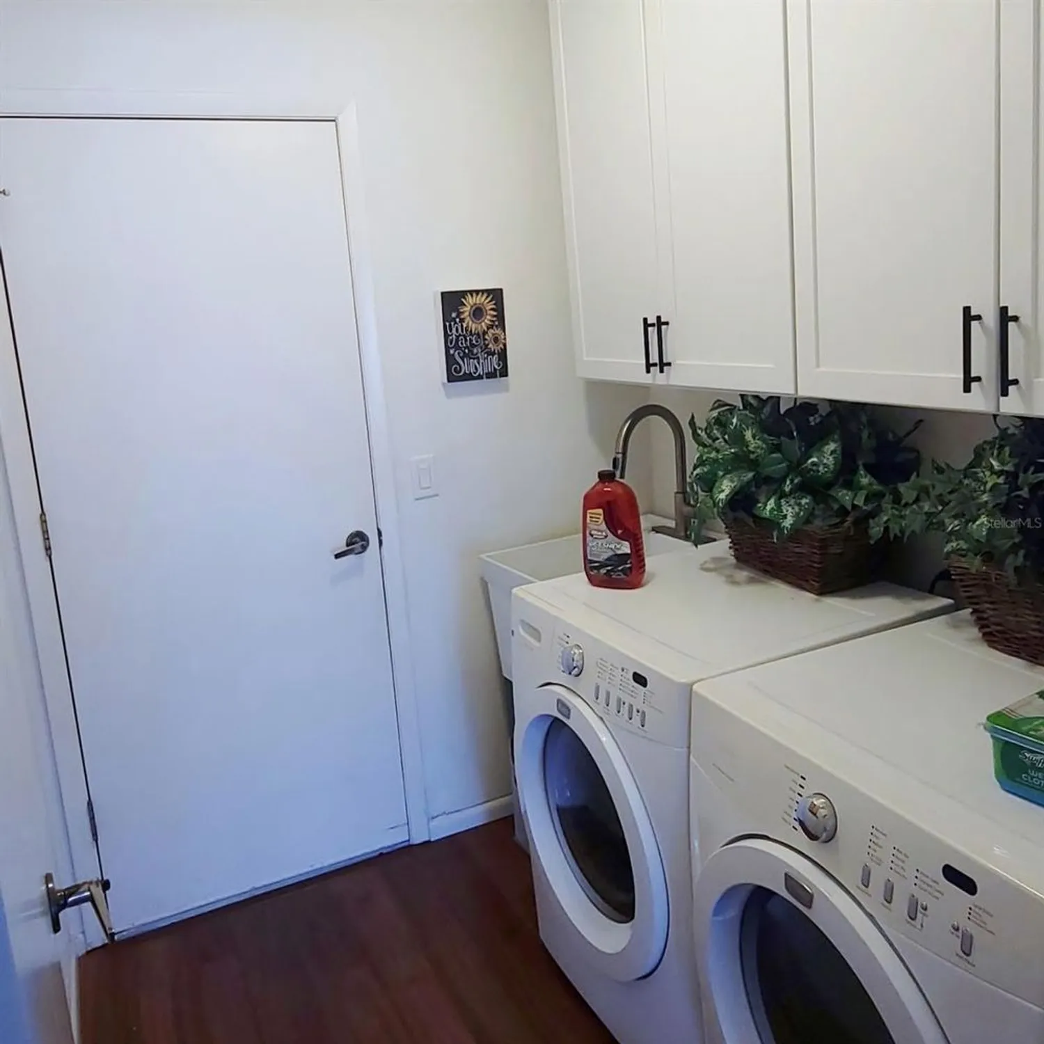 Property Slideshow image 18 of 21 | 6543 pine walk dr, New Port Richey, FL, 34655