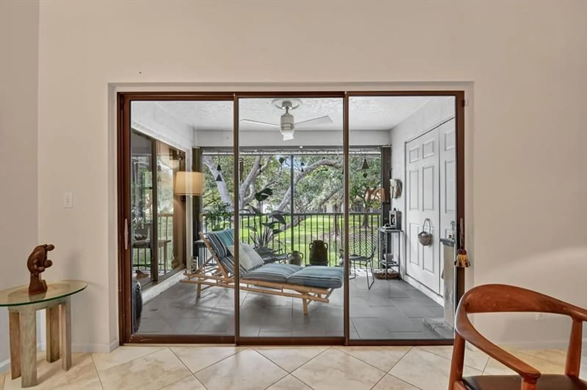 Property Slideshow image 12 of 31 | 9633 sills dr 201, Boynton Beach, FL, 33437