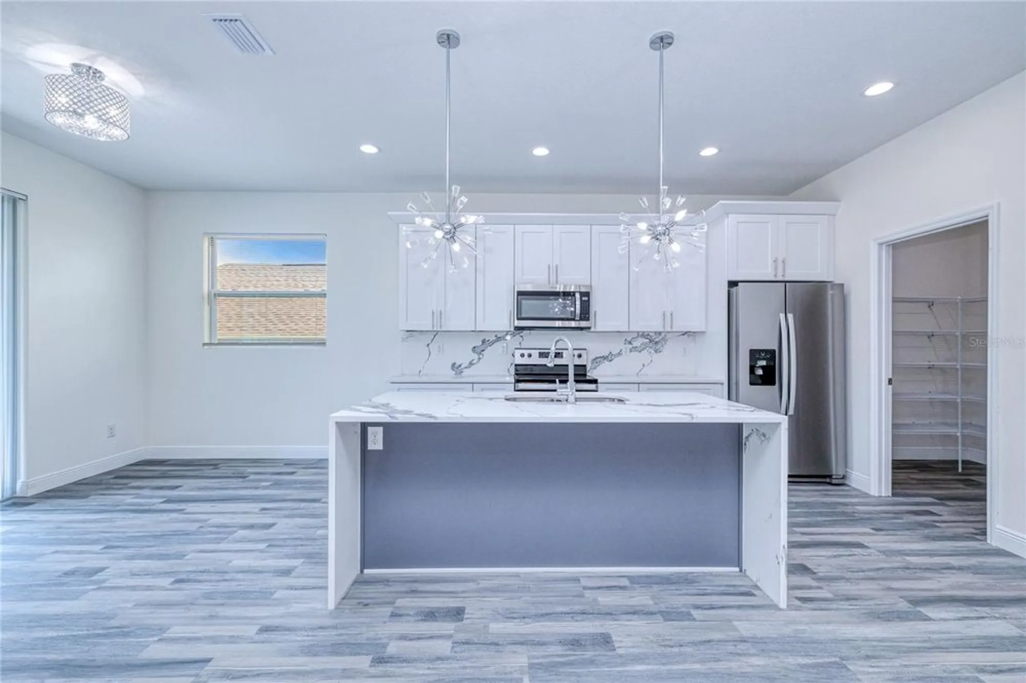 Property Slideshow image 21 of 48 | 4285 oak terrace cir, Port Charlotte, FL, 33953