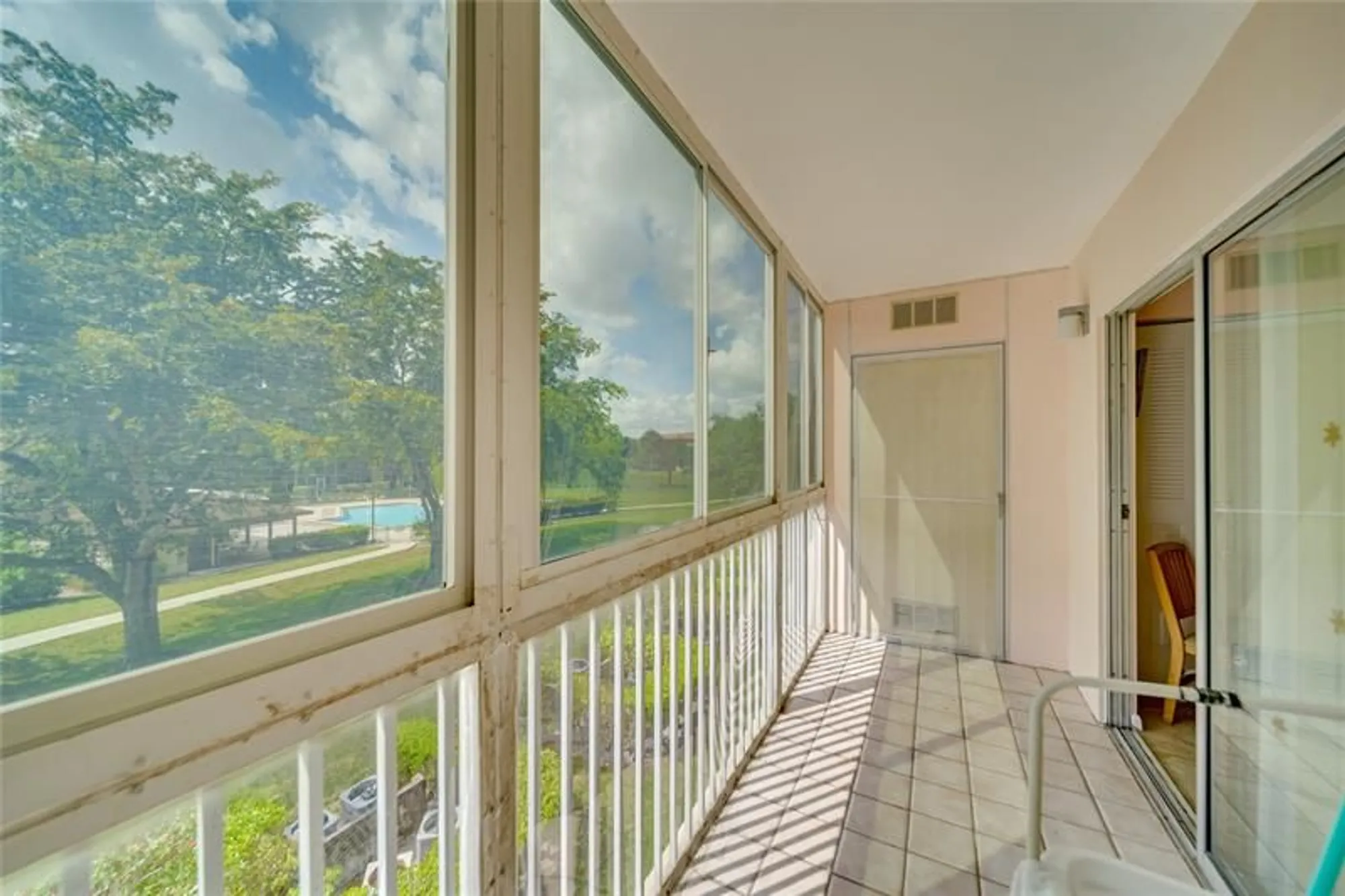 Property Slideshow image 11 of 44 | 13250 sw 7th ct 303l, Pembroke Pines, FL, 33027