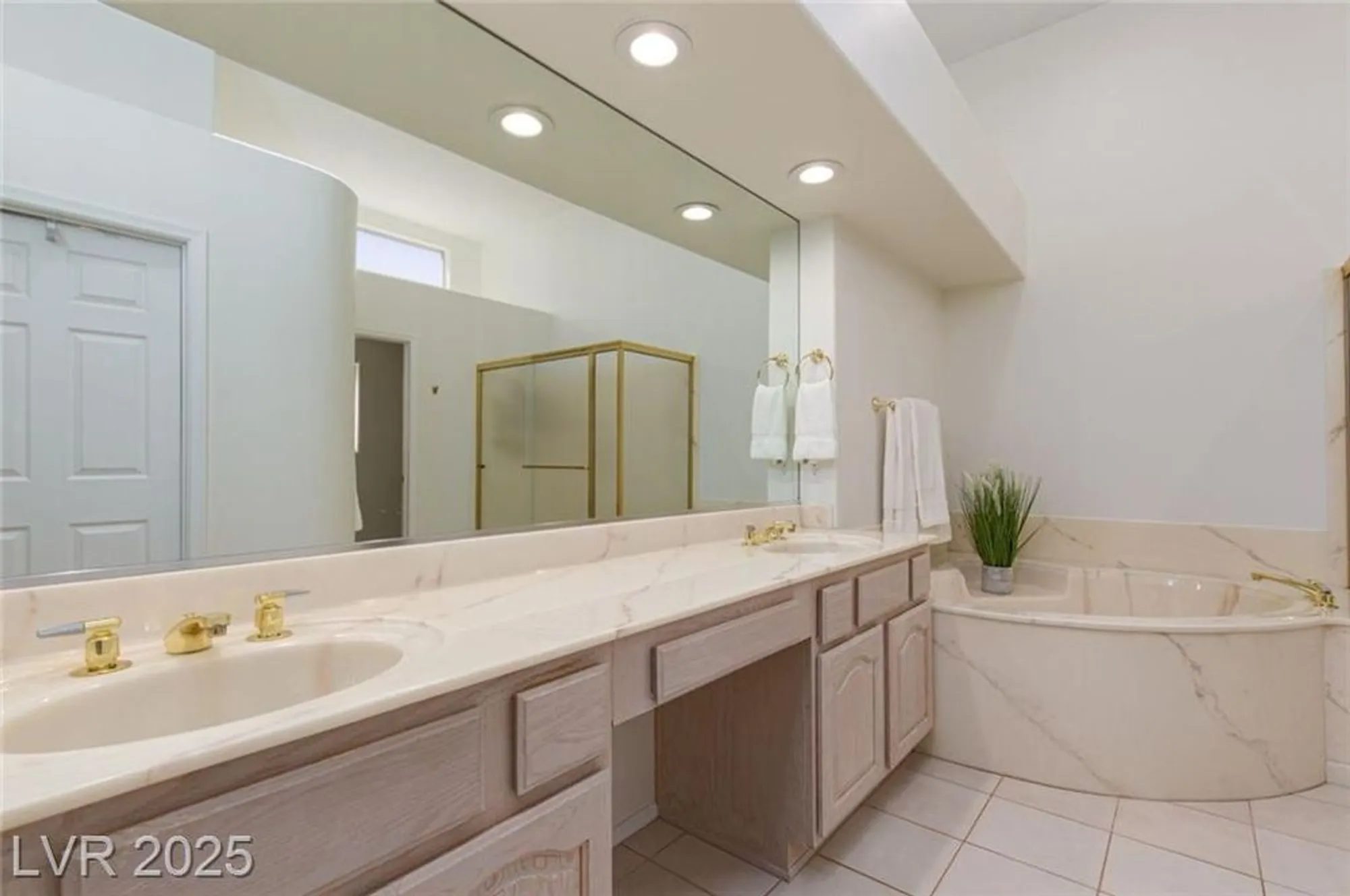 Property Slideshow image 23 of 40 | 2837 billy casper dr, Las Vegas, NV, 89134