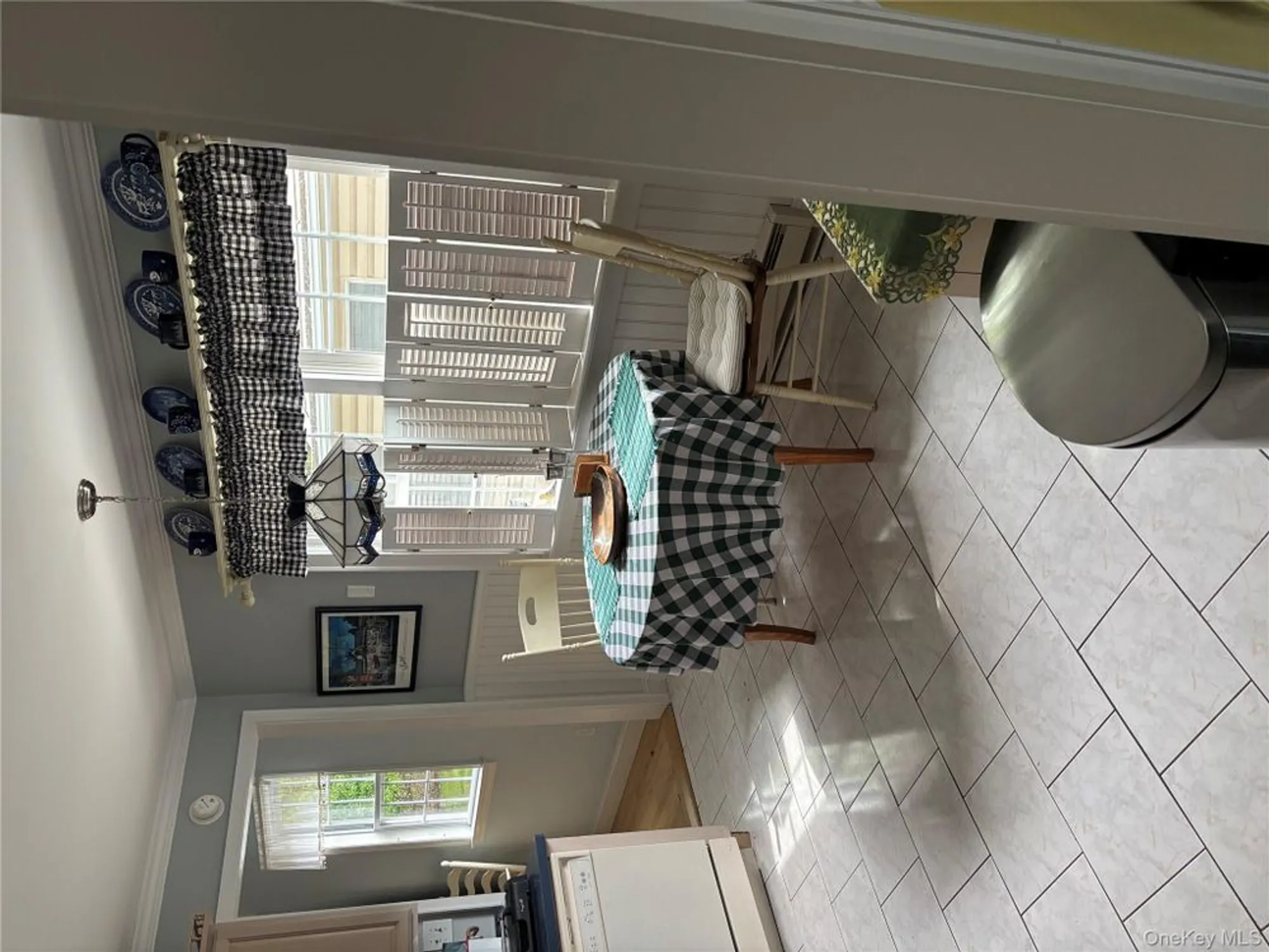 Property Slideshow image 6 of 21 | 190 canterbury dr, Ridge, NY, 11961