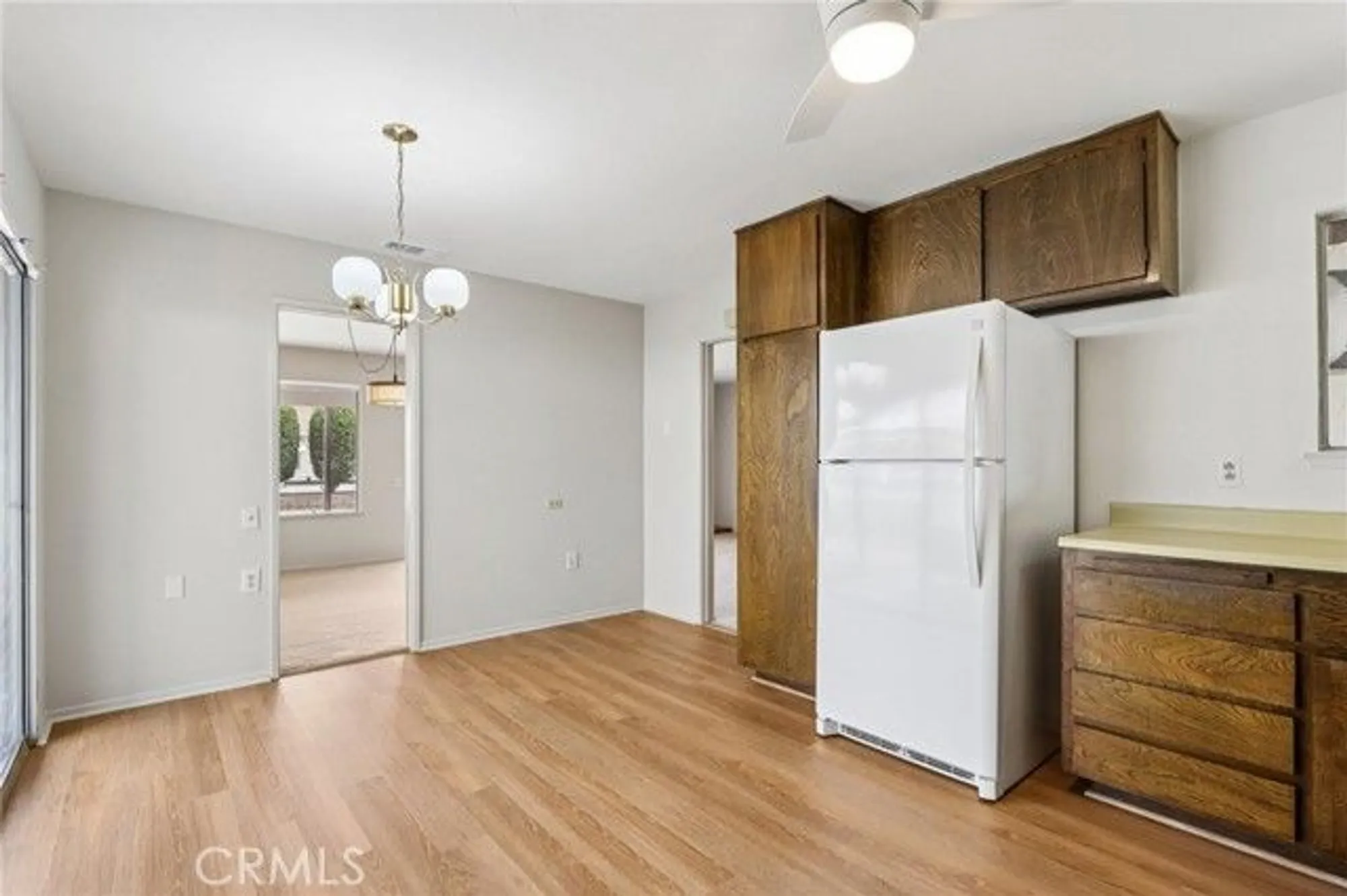 Property Slideshow image 15 of 39 | 27640 camden way, Menifee, CA, 92586