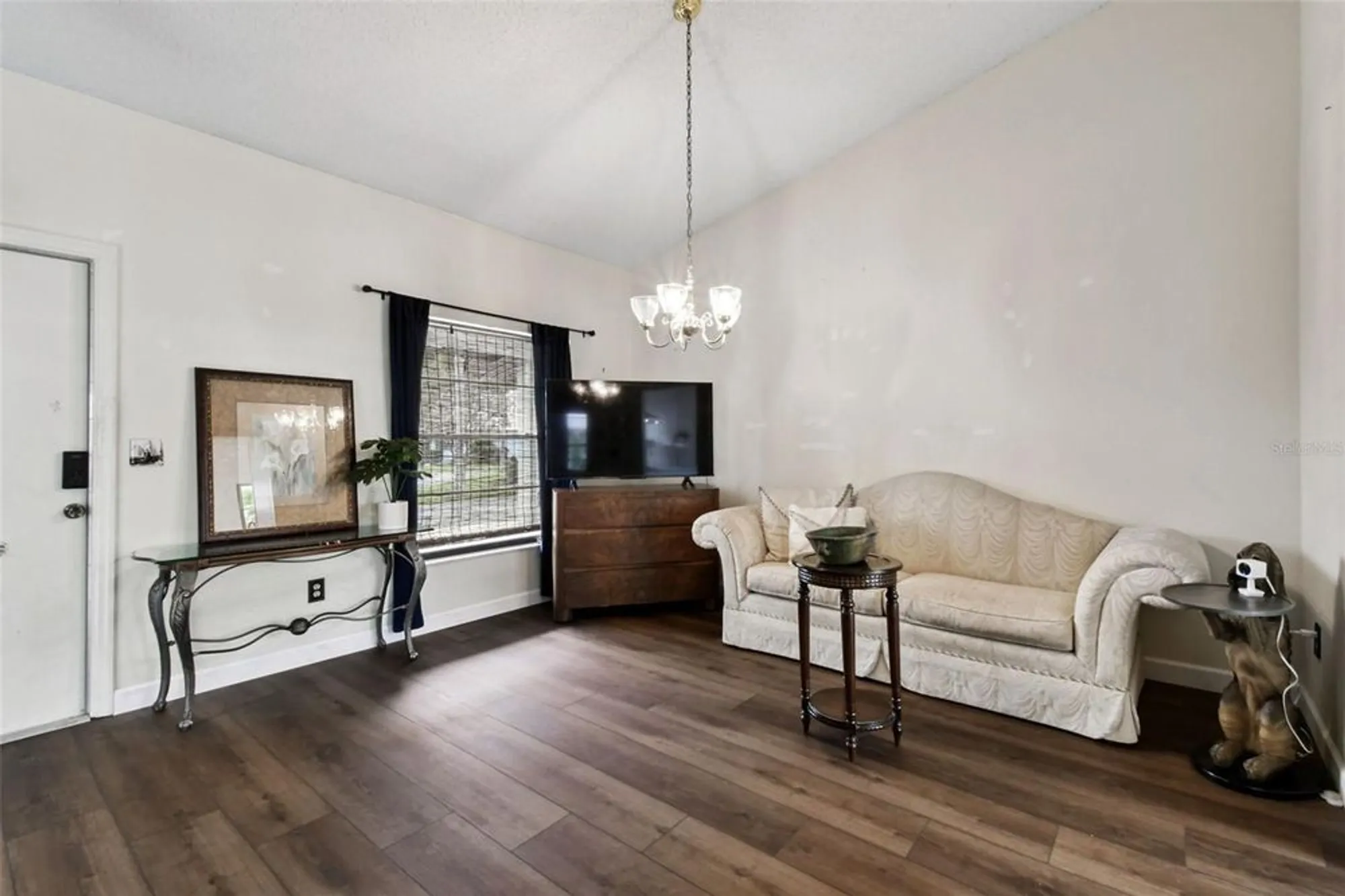 Property Slideshow image 9 of 82 | 1608 comfy ct, Sun City Center, FL, 33573