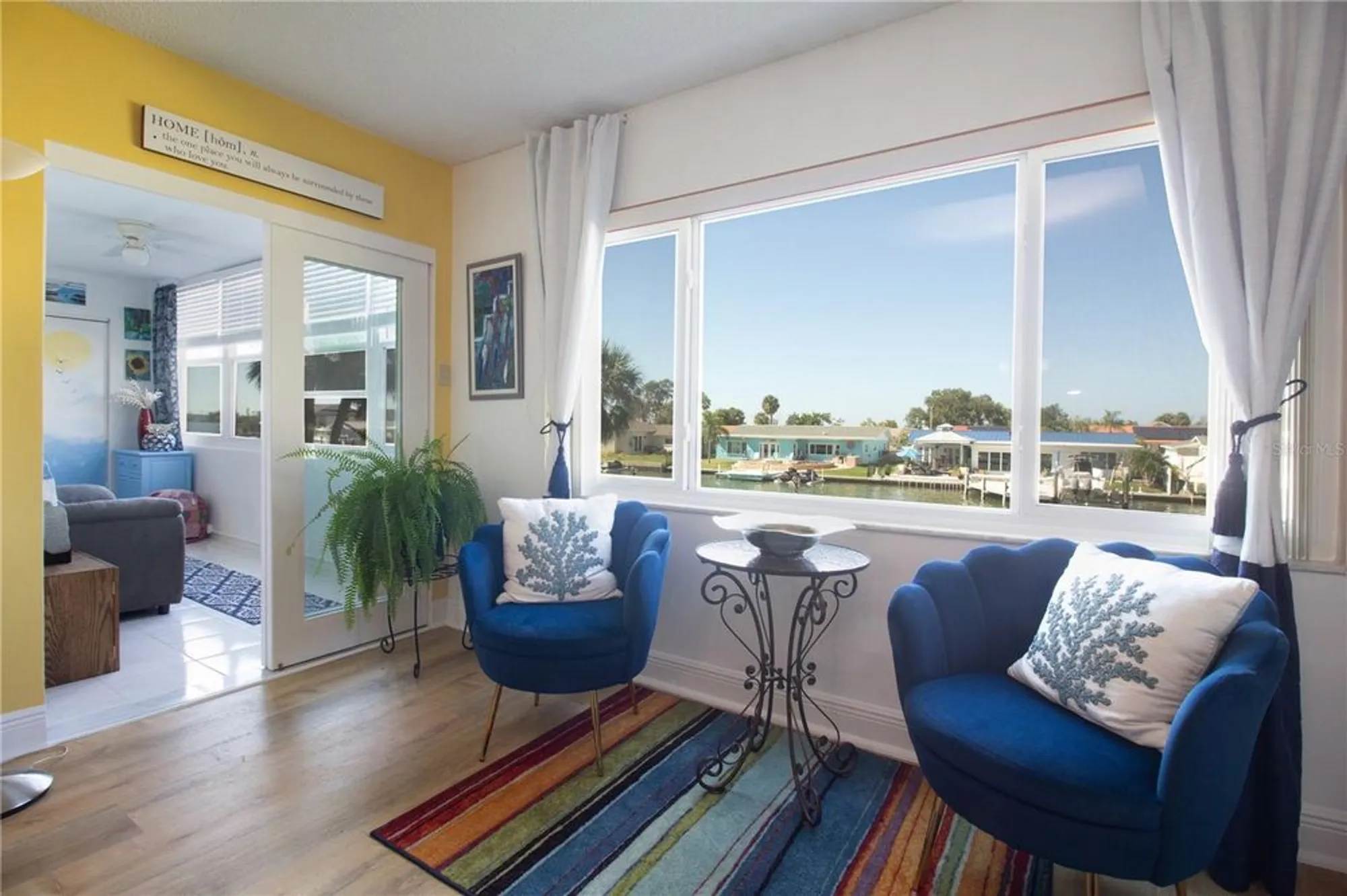 Property Slideshow image 6 of 31 | 4725 cove cir apt 207, Saint Petersburg, FL, 33708