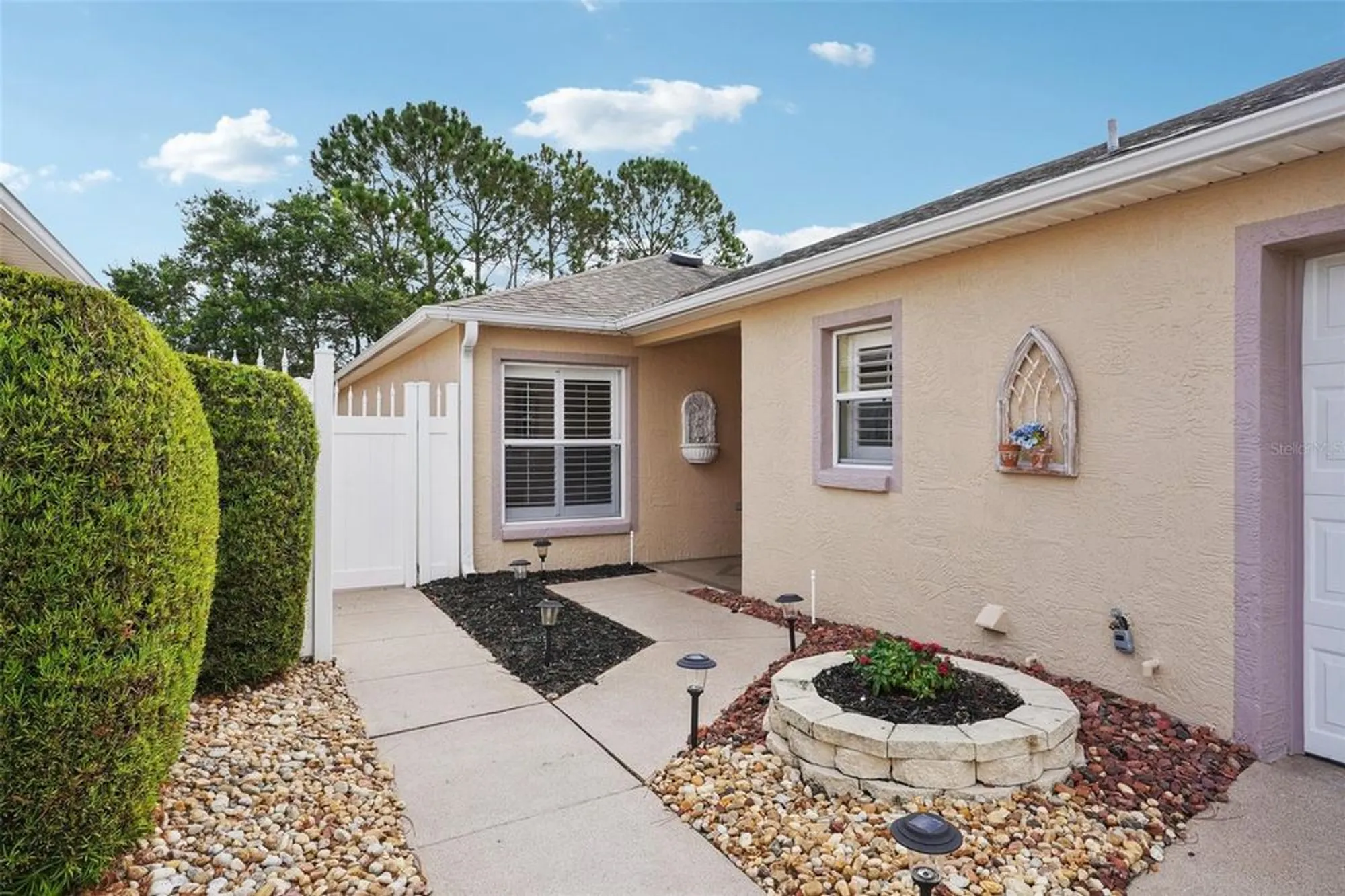 Property Slideshow image 4 of 52 | 1868 dalton dr, The Villages, FL, 32162