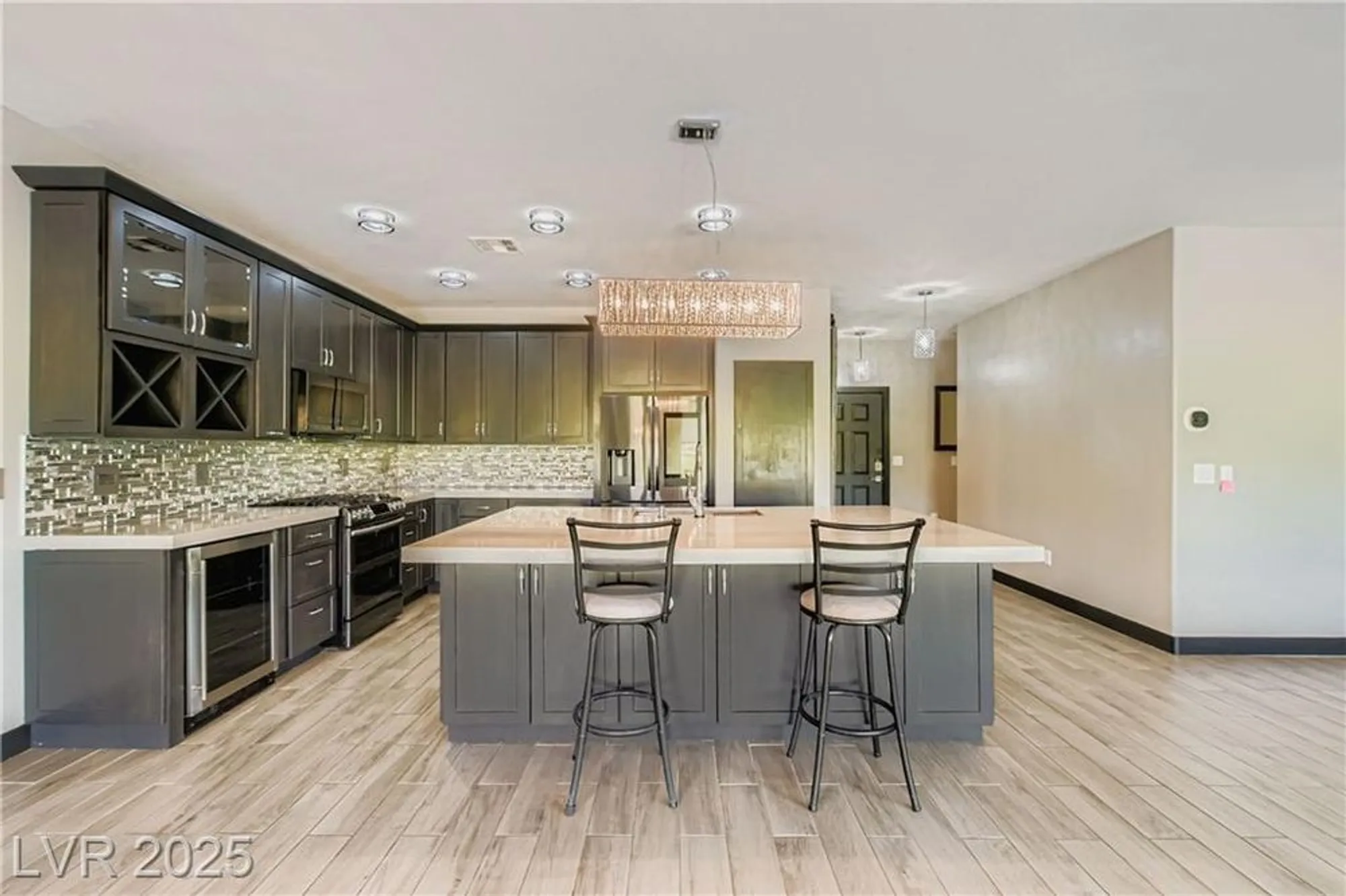 Property Slideshow image 12 of 53 | 7469 crested quail st, North Las Vegas, NV, 89084