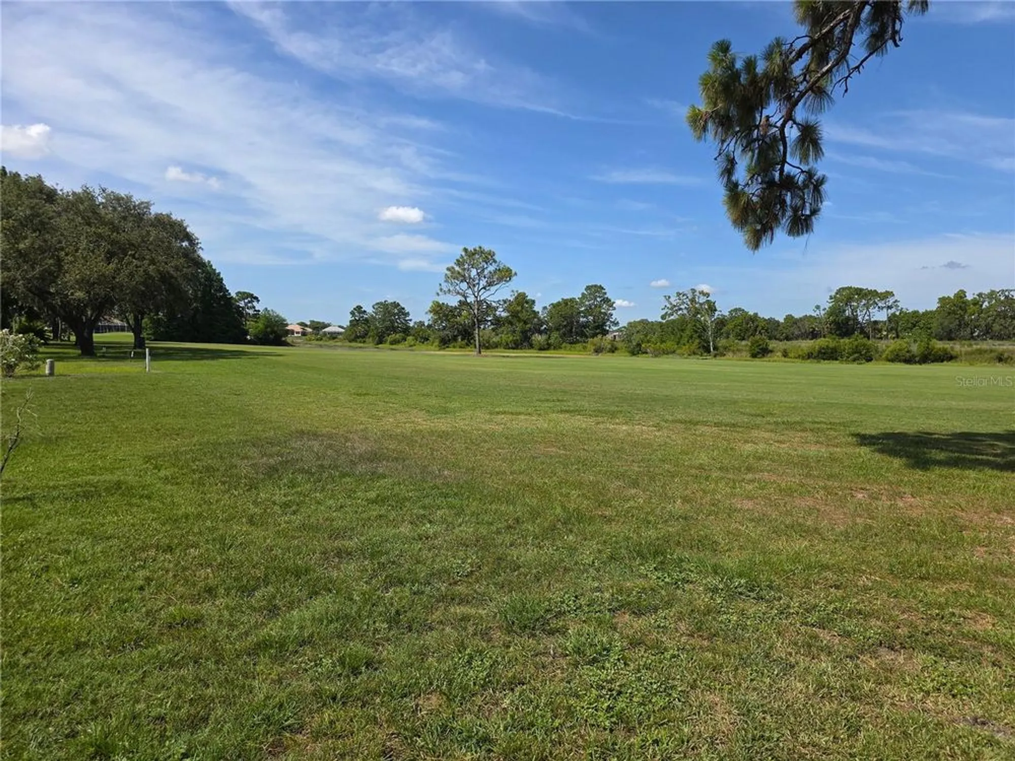 Property Slideshow image 31 of 37 | 9168 southern comfort ct, Weeki Wachee, FL, 34613