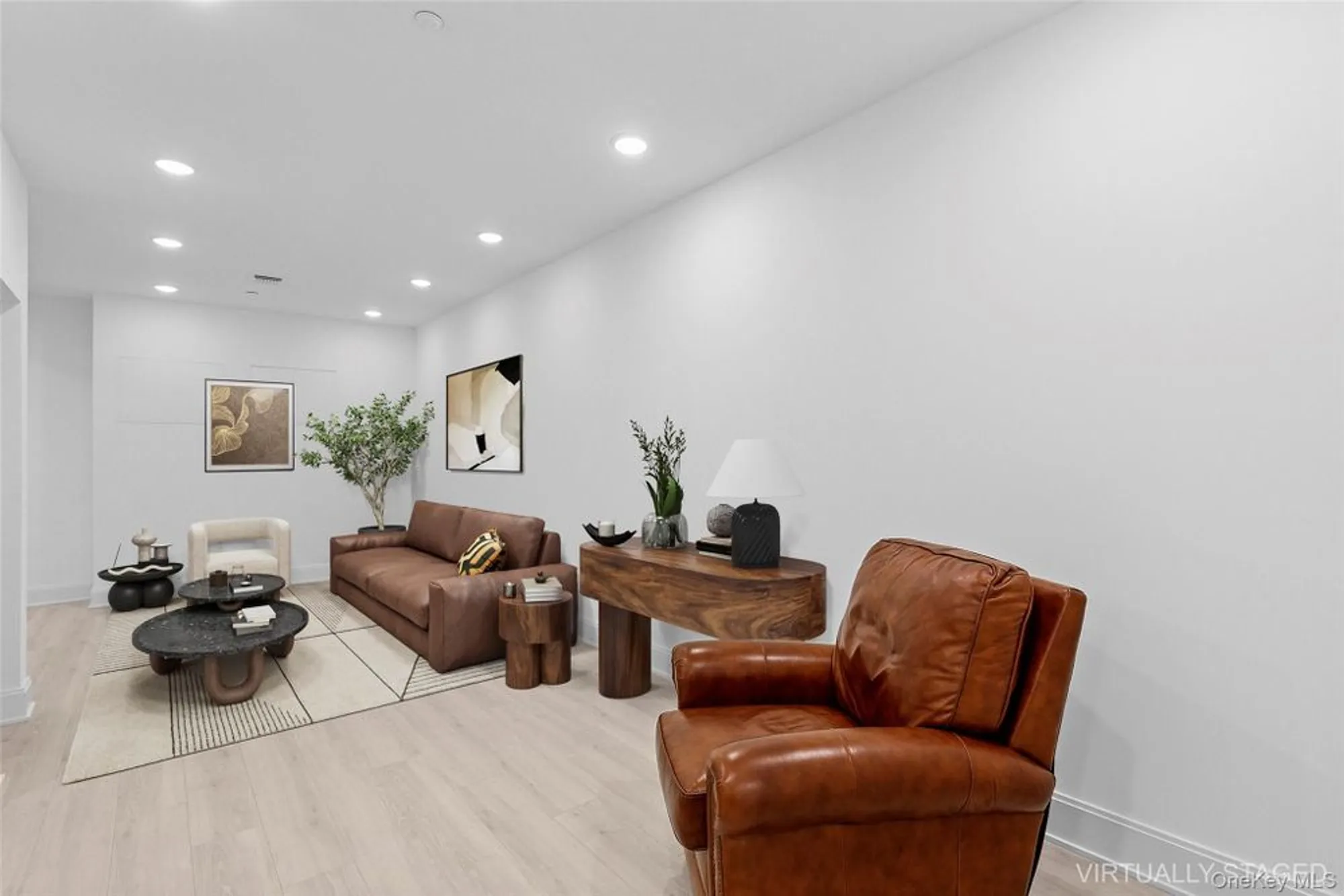Property Slideshow image 11 of 19 | 305 emanuel way, East Meadow, NY, 11554