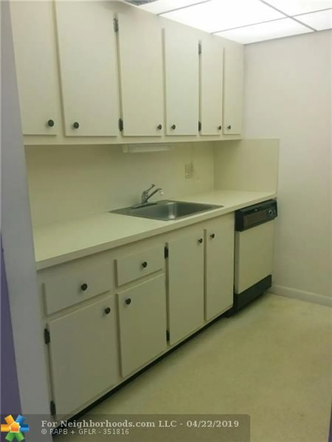 Property Slideshow image 4 of 10 | 1301 sw 134th way apt 412b, Pembroke Pines, FL, 33027