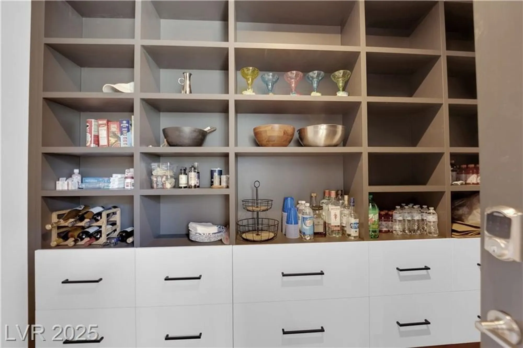 Property Slideshow image 24 of 95 | 16 canyon shores pl, Henderson, NV, 89011