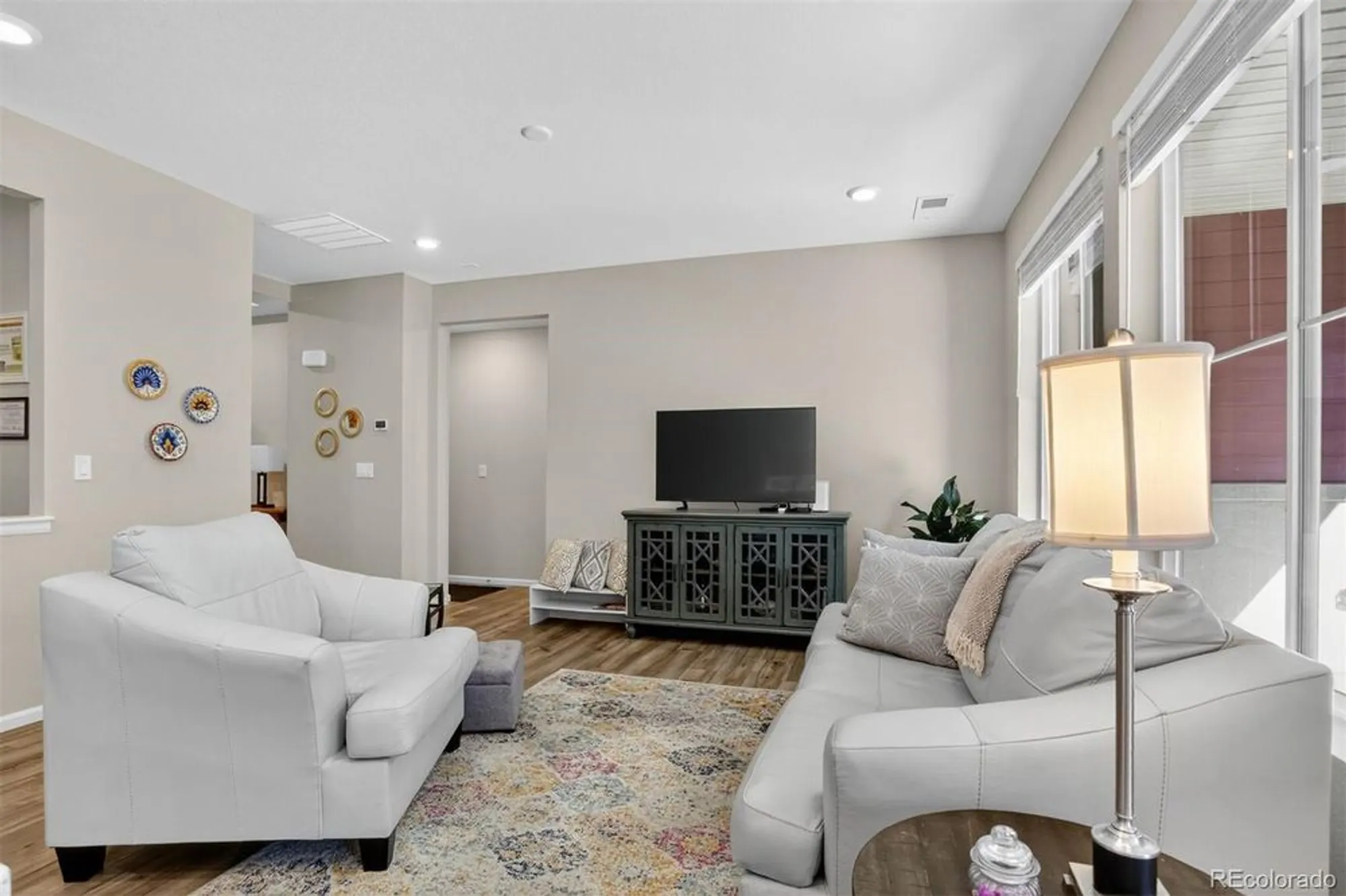 Property Slideshow image 9 of 35 | 5136 n quemoy ct, Aurora, CO, 80019