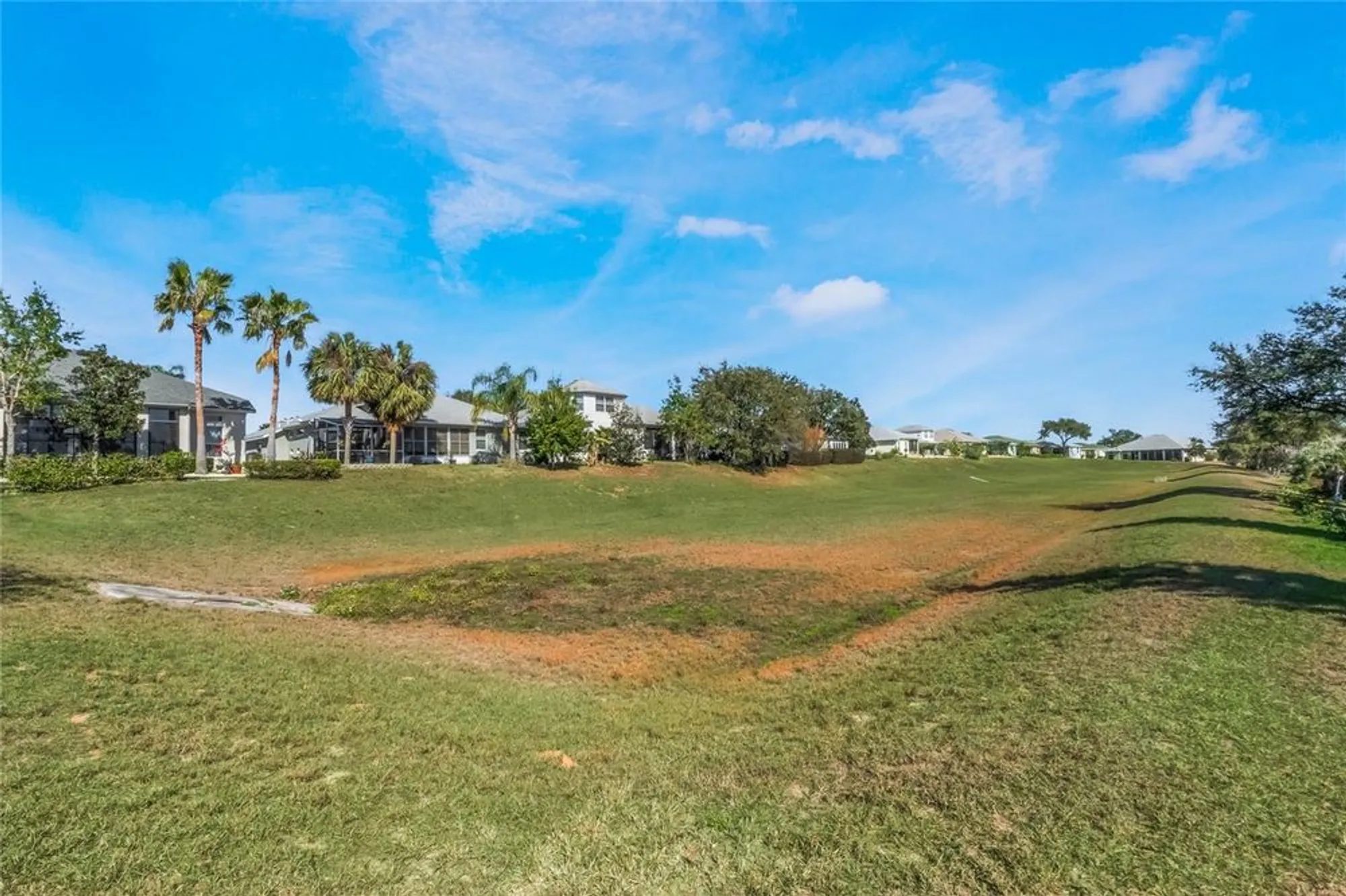 Property Slideshow image 32 of 65 | 5502 bounty cir, Tavares, FL, 32778