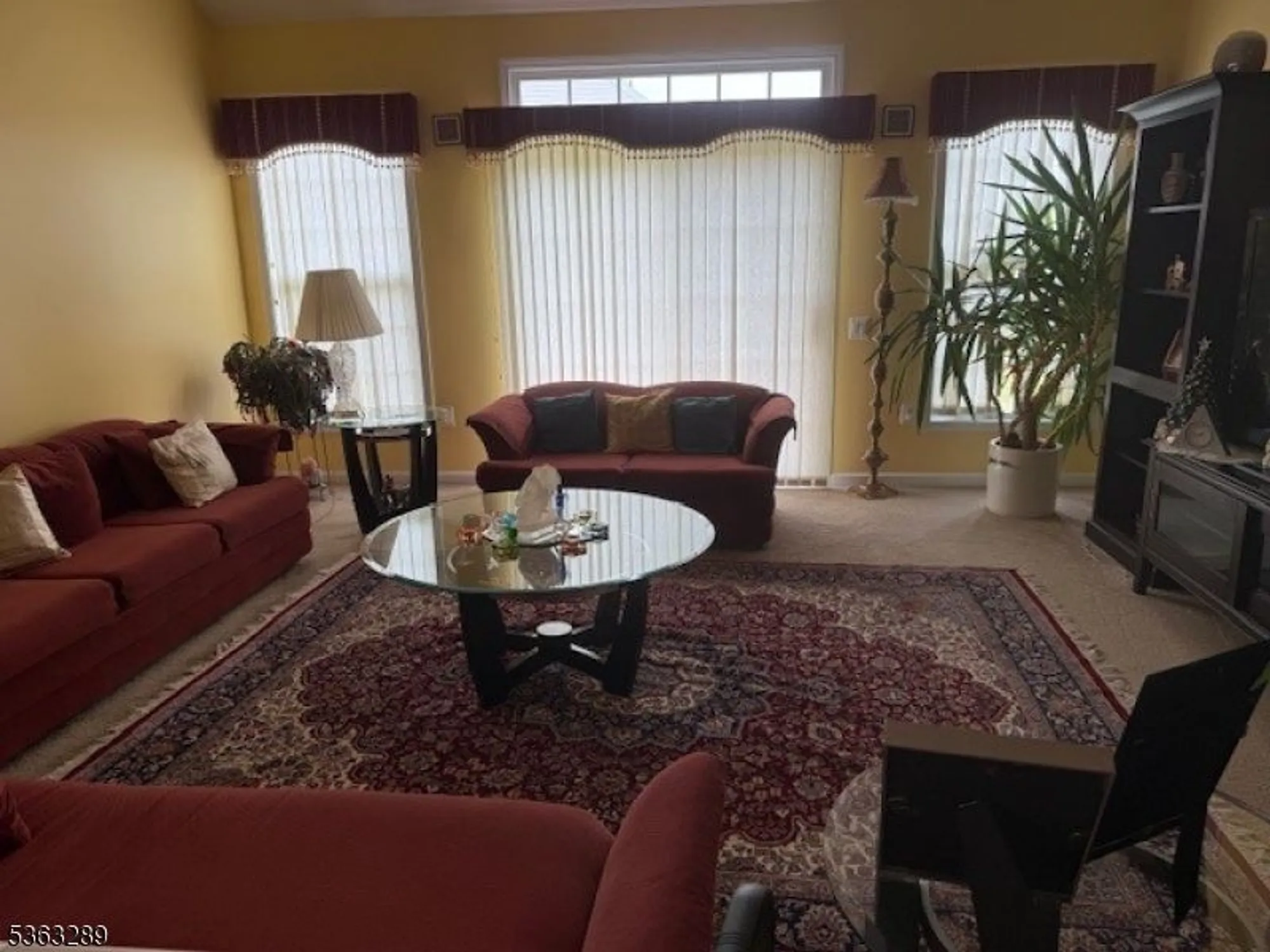 Property Slideshow image 10 of 27 | 515 crossfields ln, Somerset, NJ, 08873