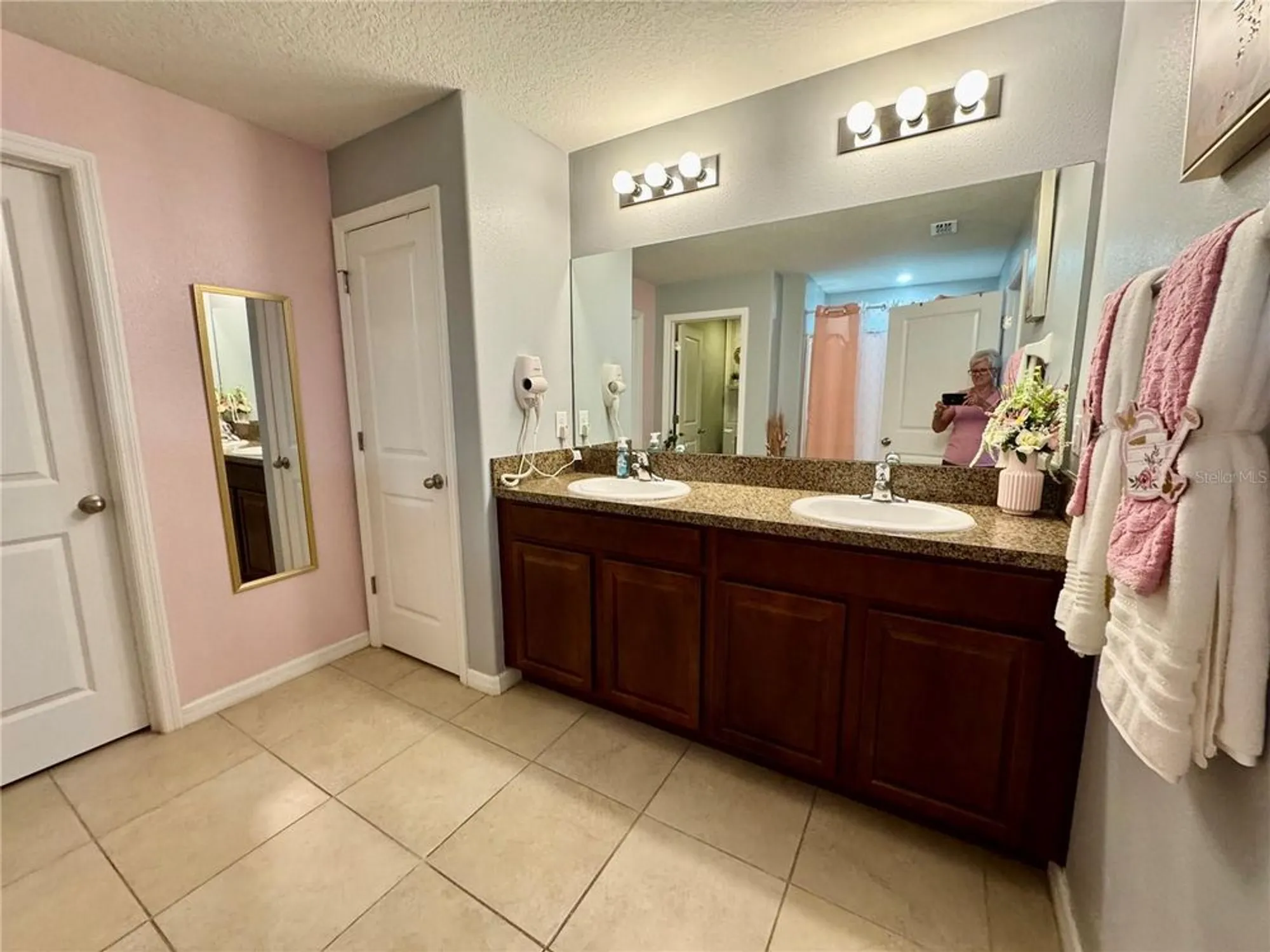 Property Slideshow image 13 of 20 | 9712 sage creek dr, Ruskin, FL, 33573