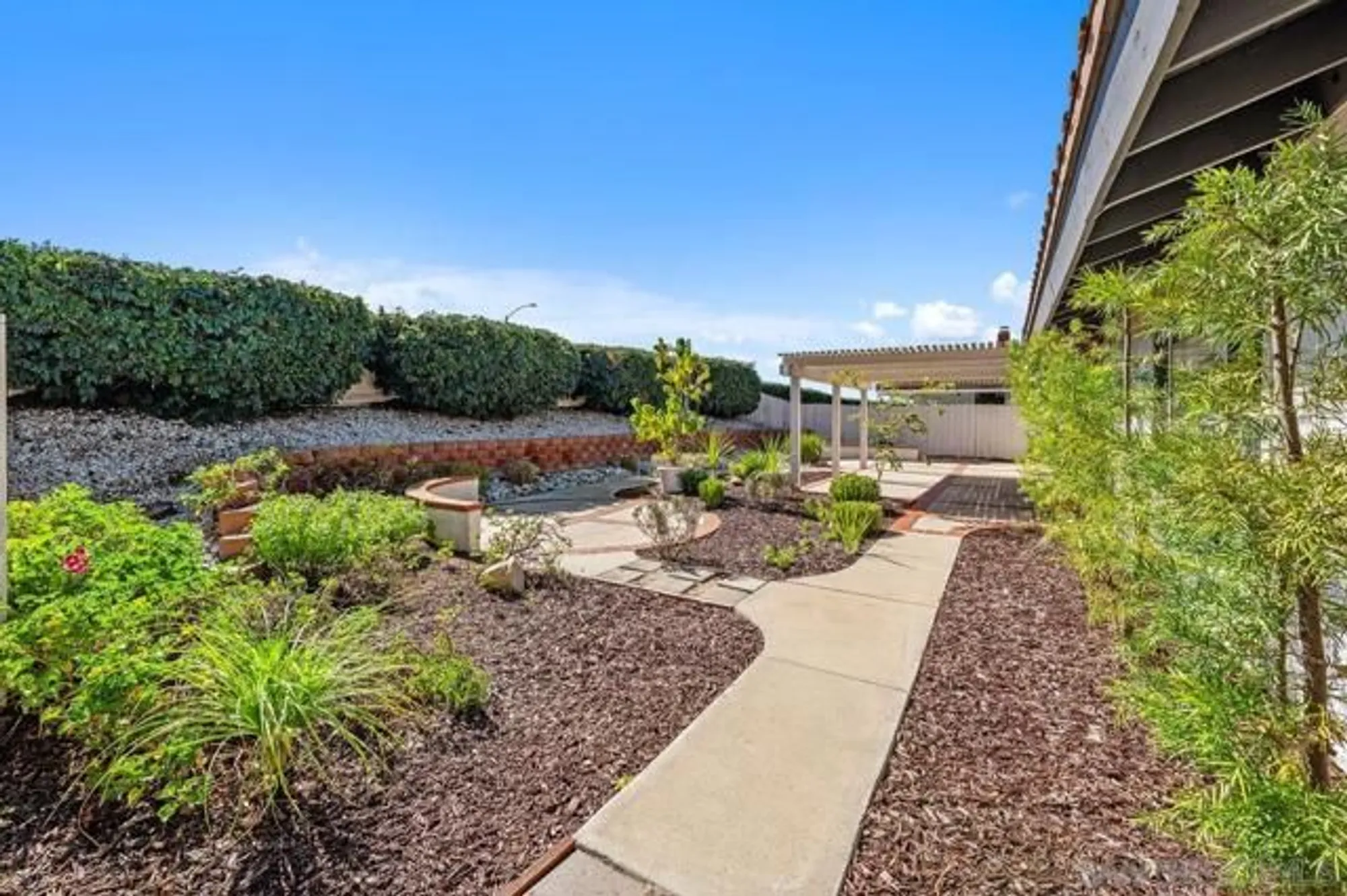 Property Slideshow image 28 of 48 | 12687 senda acantilada, San Diego, CA, 92128