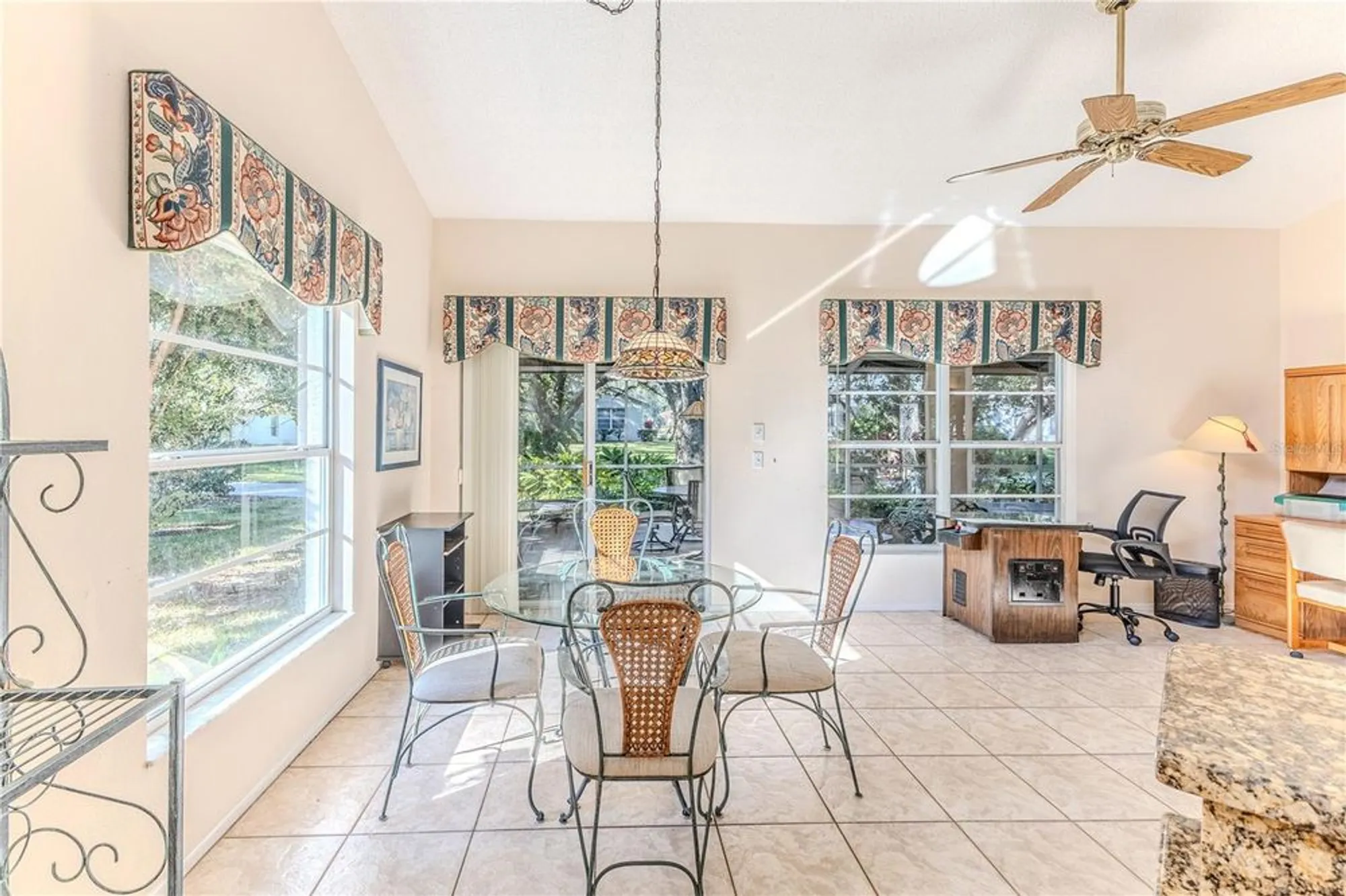 Property Slideshow image 26 of 78 | 2075 quailwood ln, Spring Hill, FL, 34606