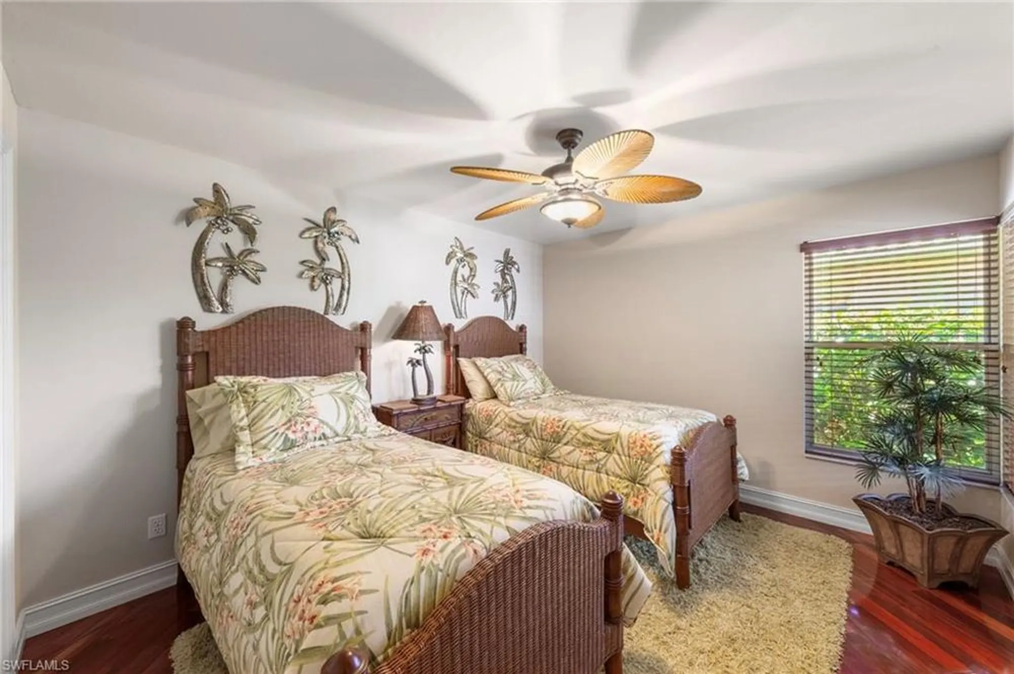 Property Slideshow image 17 of 25 | 3501 fiddlehead ct, Bonita Springs, FL, 34134