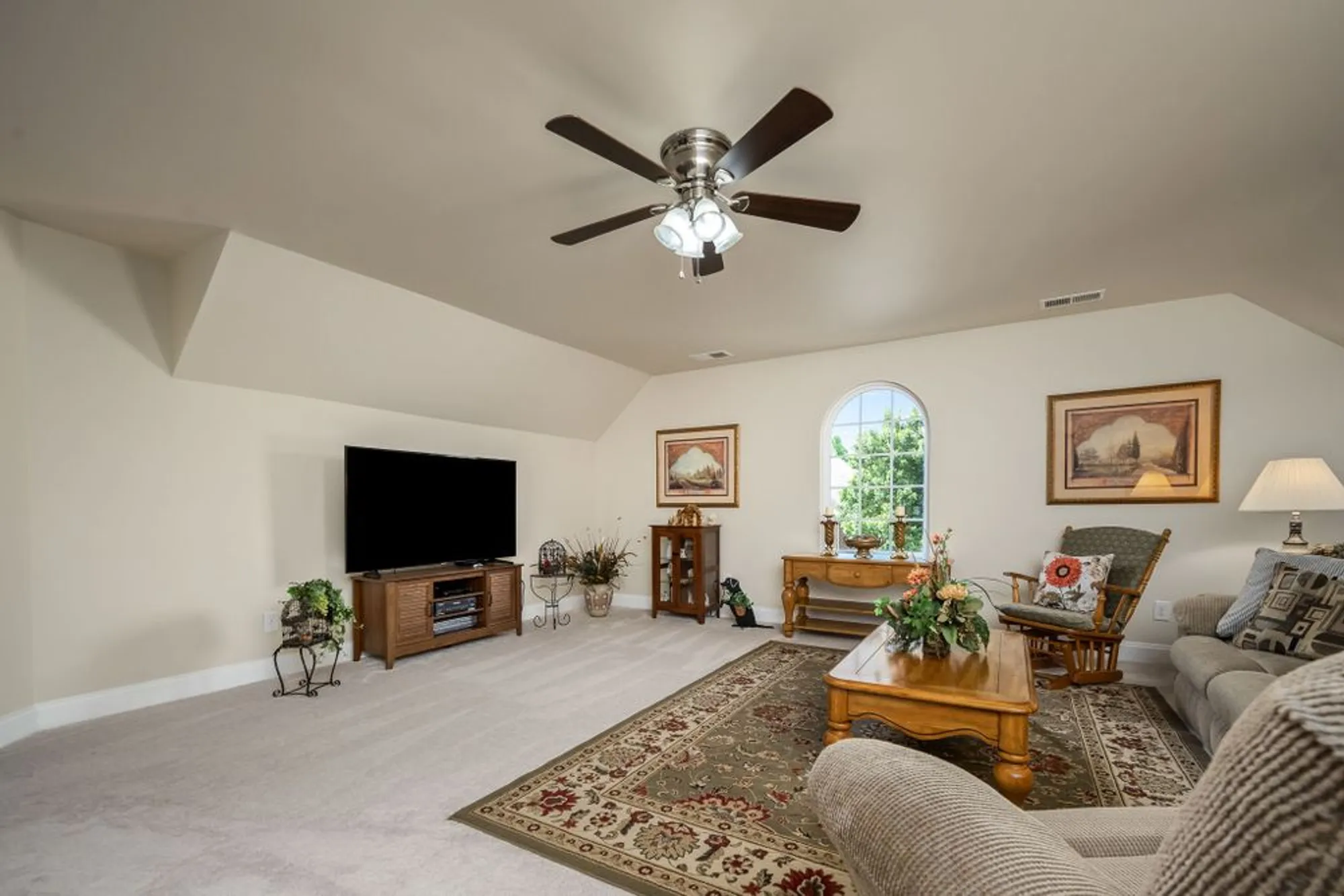 Property Slideshow image 29 of 52 | 266 meandering dr, Lebanon, TN, 37090