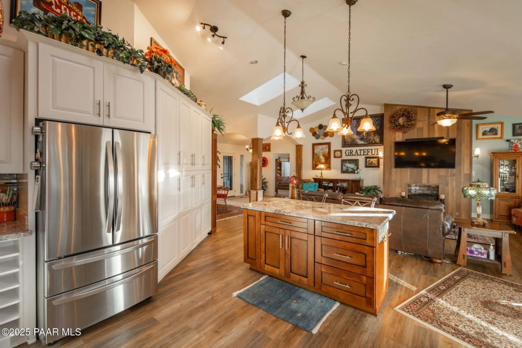 Property Slideshow image 13 of 77 | 878 tom mix trl, Prescott, AZ, 86301