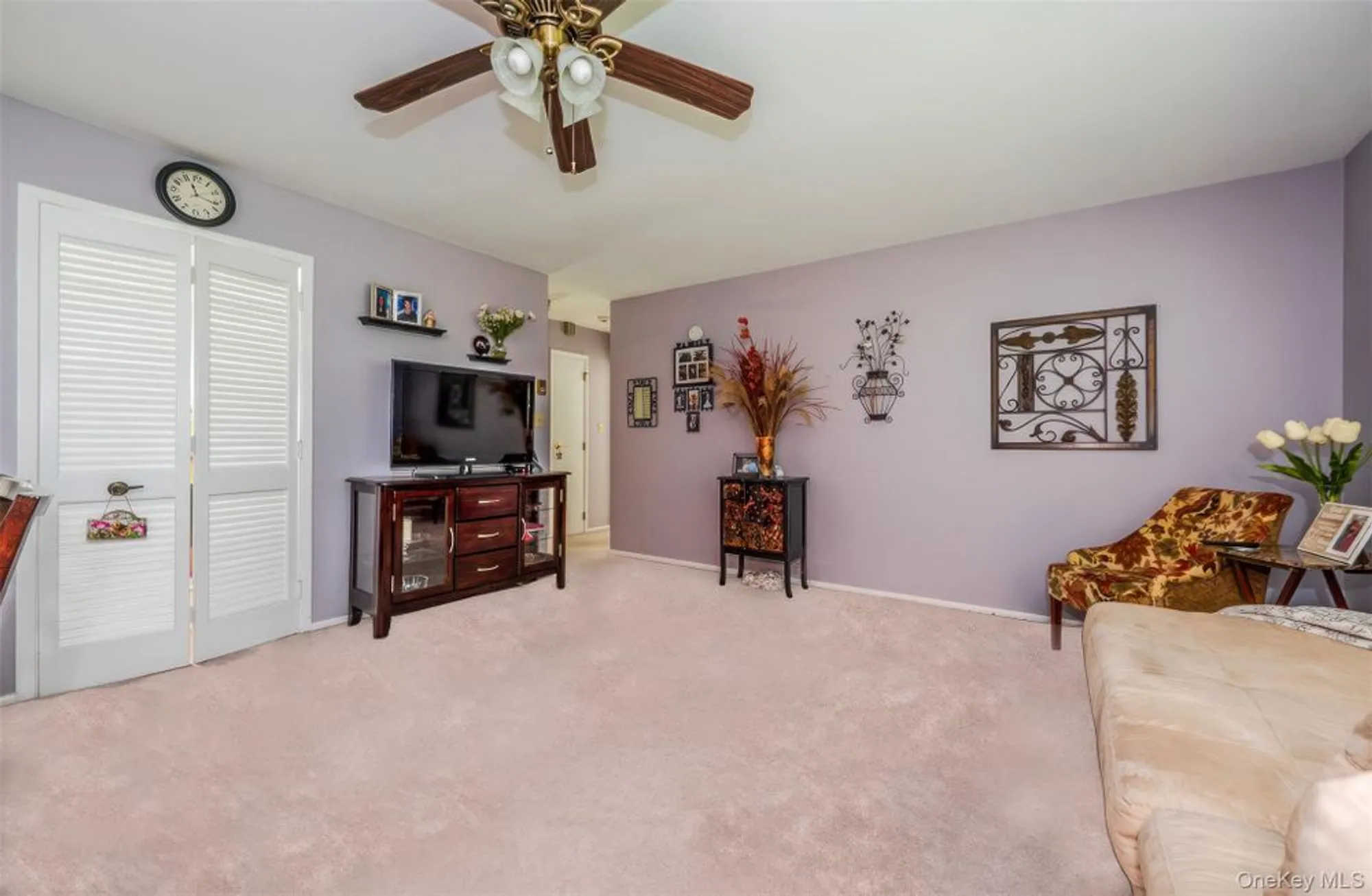 Property Slideshow image 3 of 23 | 48 trent ct b, Ridge, NY, 11961