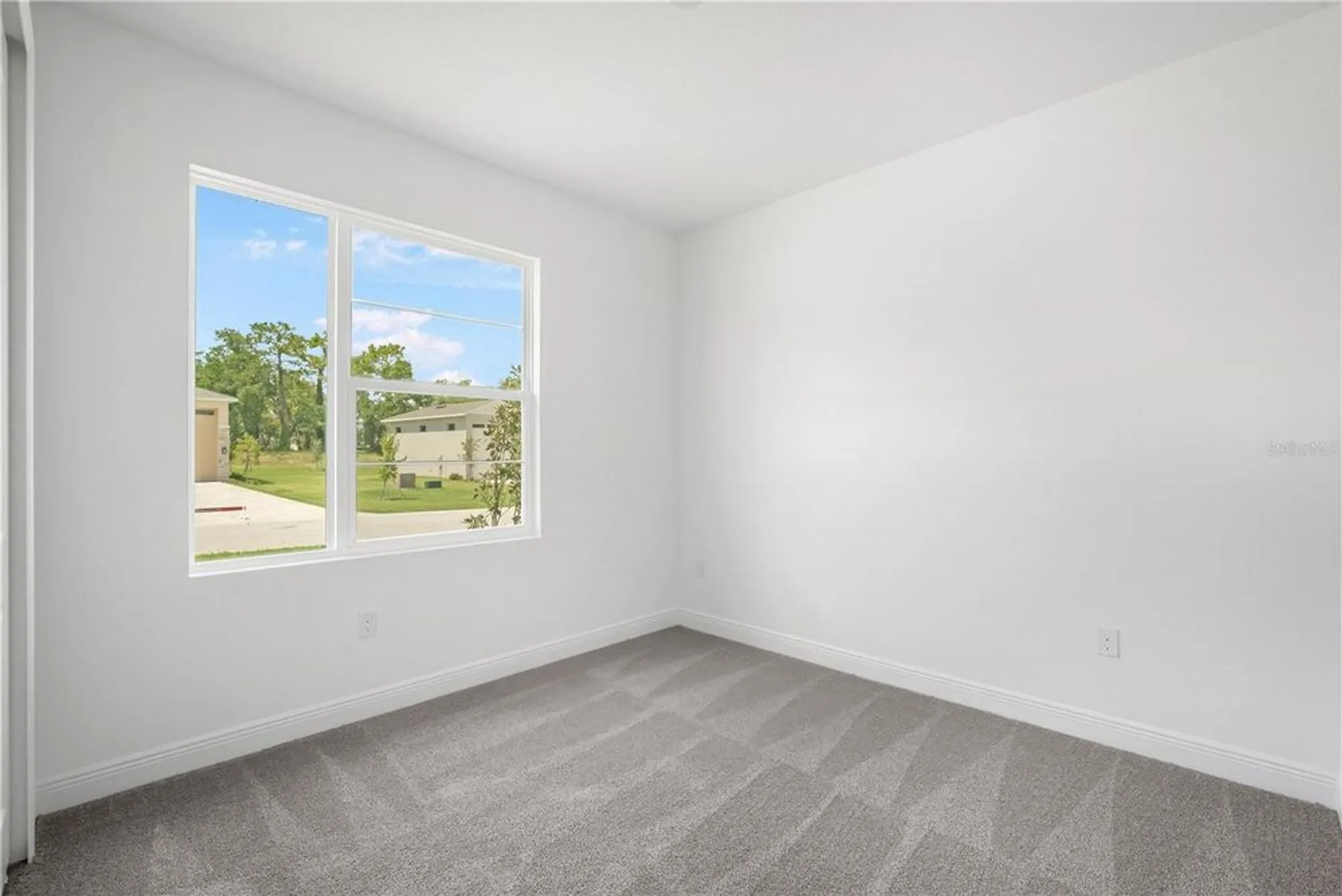 Property Slideshow image 10 of 45 | 9156 players dr, Weeki Wachee, FL, 34613