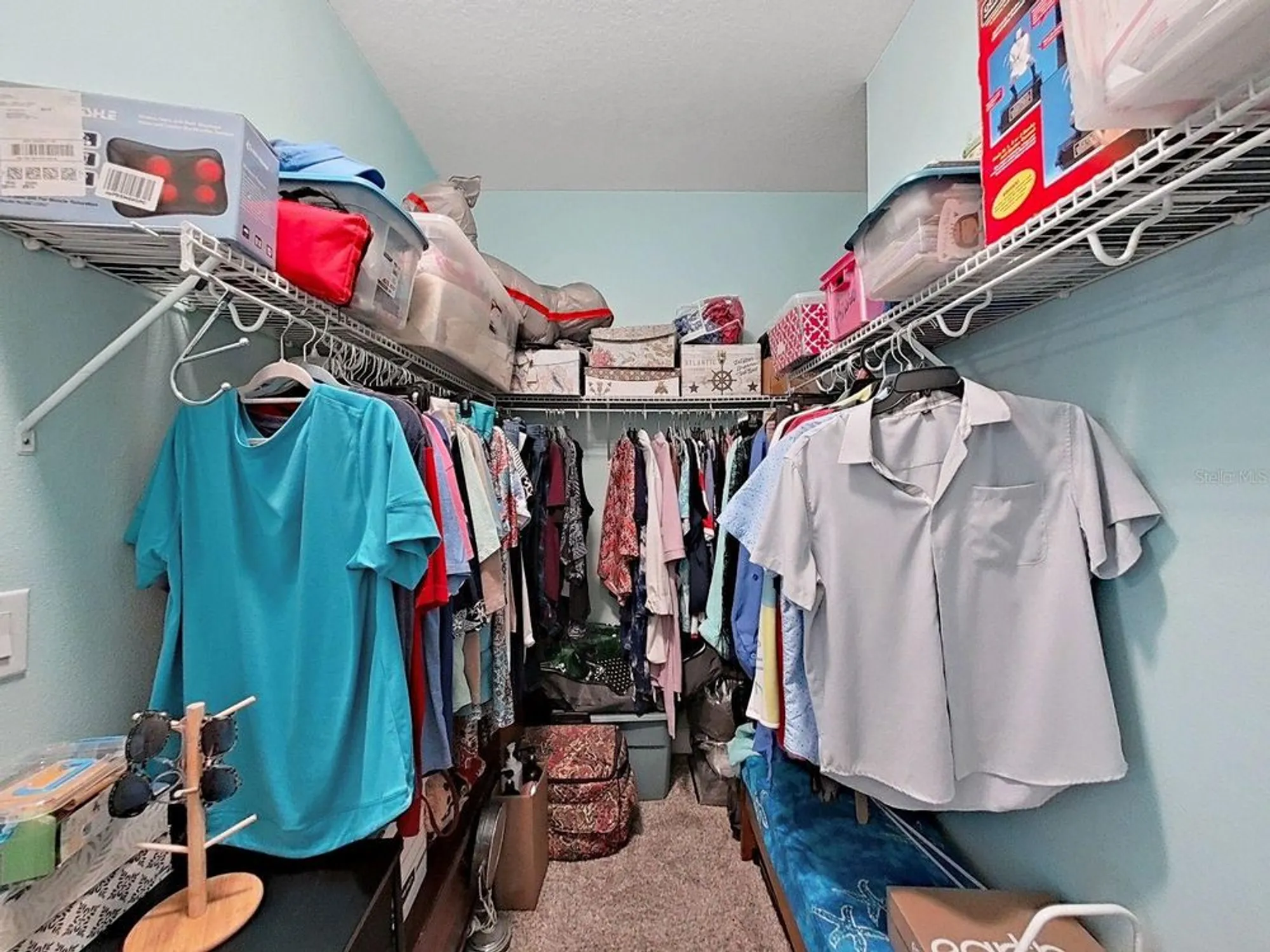 Property Slideshow image 24 of 100 | 303 bluewater falls ct, Apollo Beach, FL, 33572