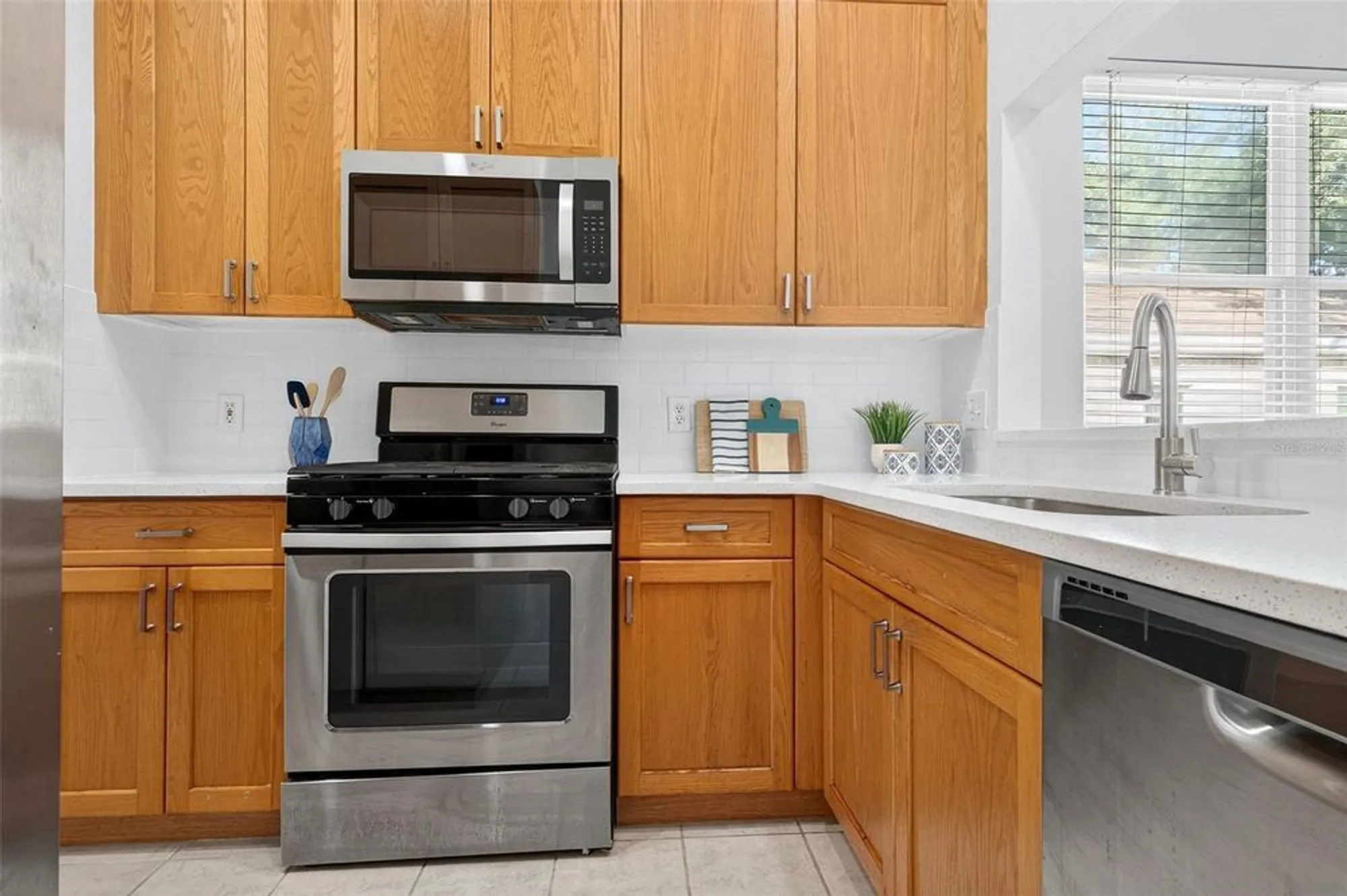 Property Slideshow image 6 of 40 | 791 wolf creek st, Clermont, FL, 34711