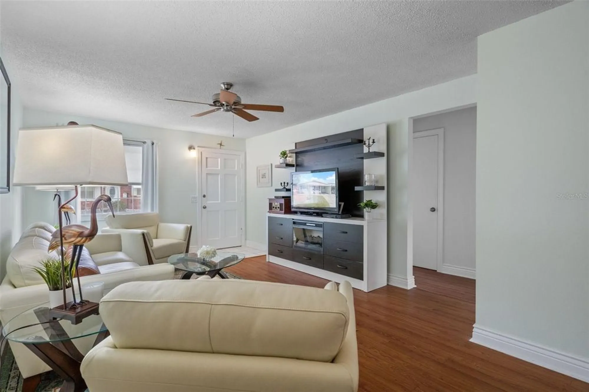 Property Slideshow image 9 of 59 | 10008 daffodil st 186, Pinellas Park, FL, 33782