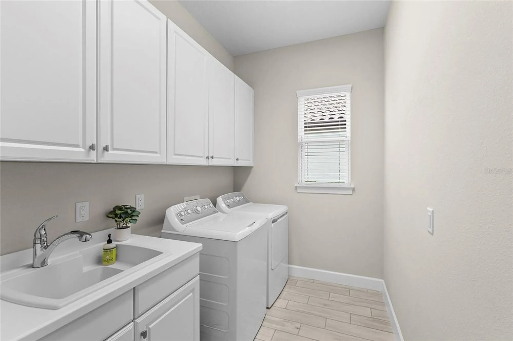 Property Slideshow image 53 of 85 | 13902 messina loop, Bradenton, FL, 34211