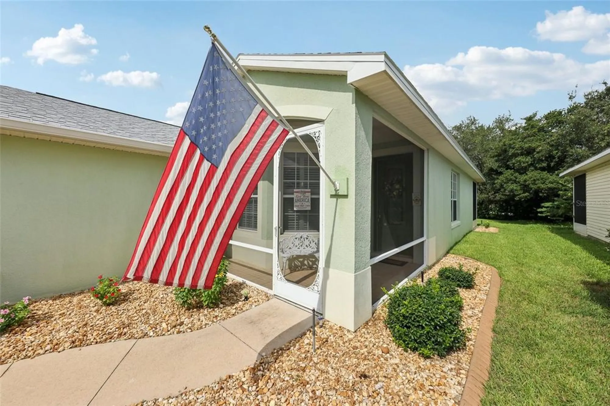 Property Slideshow image 5 of 37 | 4954 rainbow trout rd, Tavares, FL, 32778