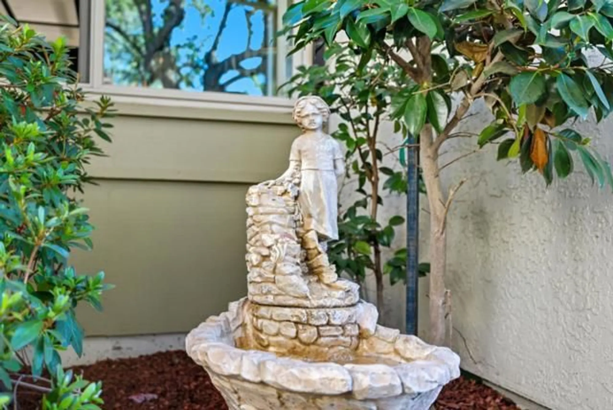 Property Slideshow image 5 of 34 | 8423 chenin blanc ln, San Jose, CA, 95135