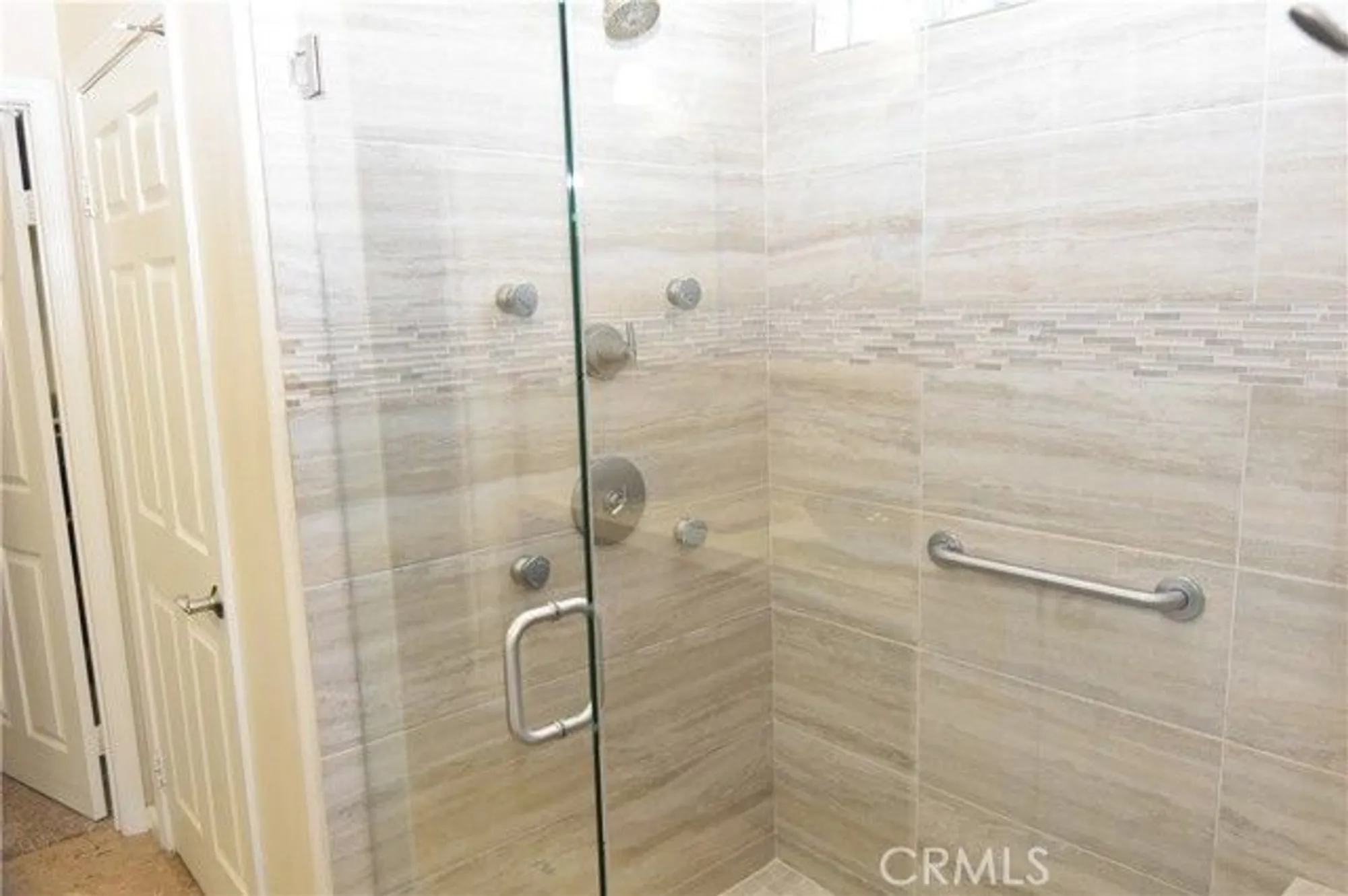 Property Slideshow image 24 of 62 | 24588 littlehorn dr, Corona, CA, 92883