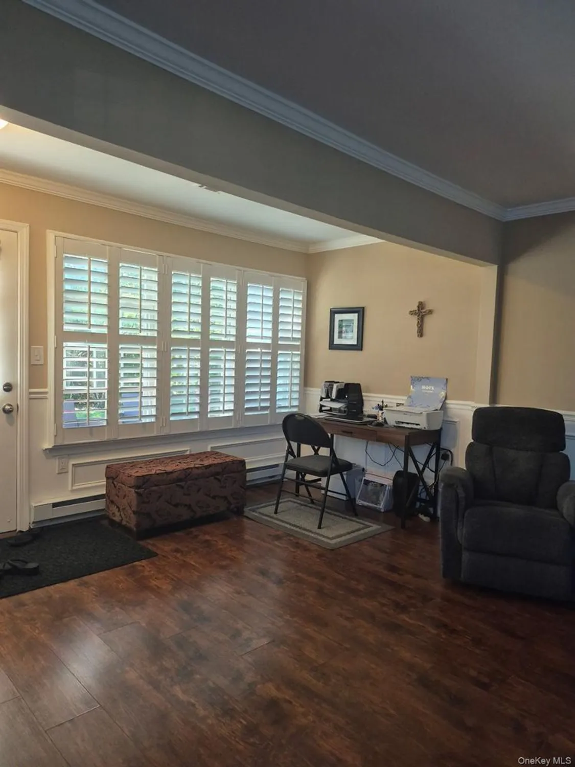 Property Slideshow image 7 of 21 | 424 woodbridge dr d, Ridge, NY, 11961