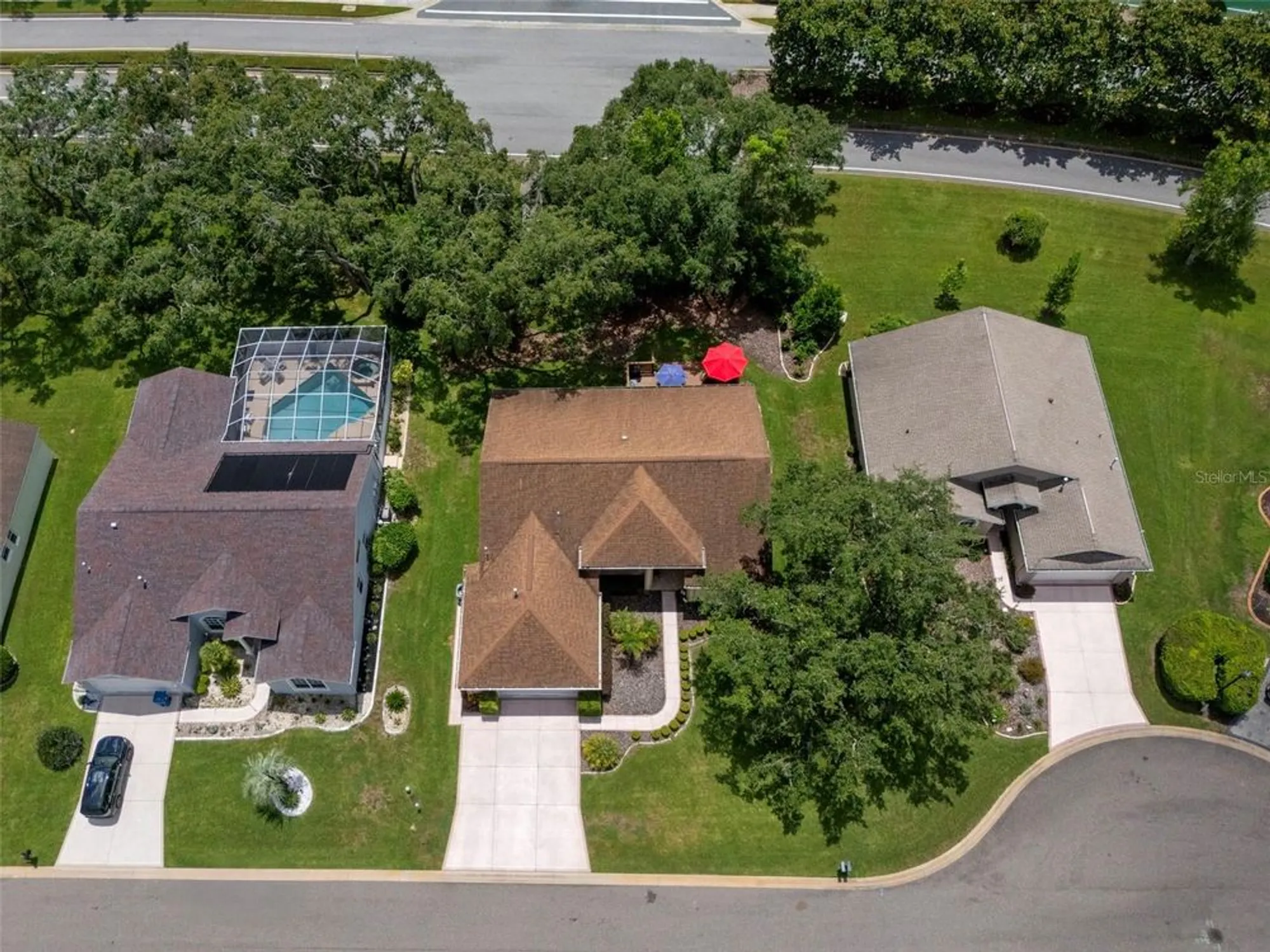 Property Slideshow image 4 of 52 | 416 mistwood ct, Spring Hill, FL, 34609