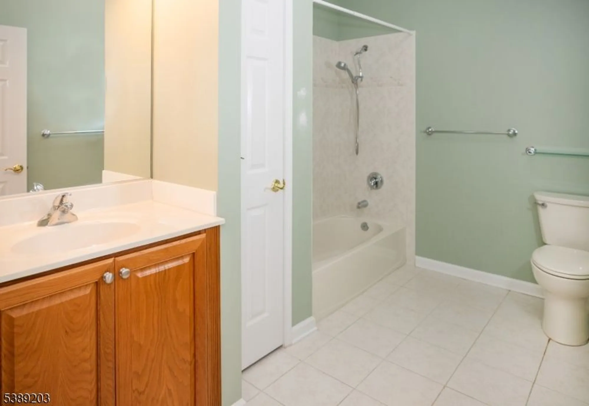 Property Slideshow image 16 of 32 | 11 zachary way, Mount Arlington, NJ, 07856