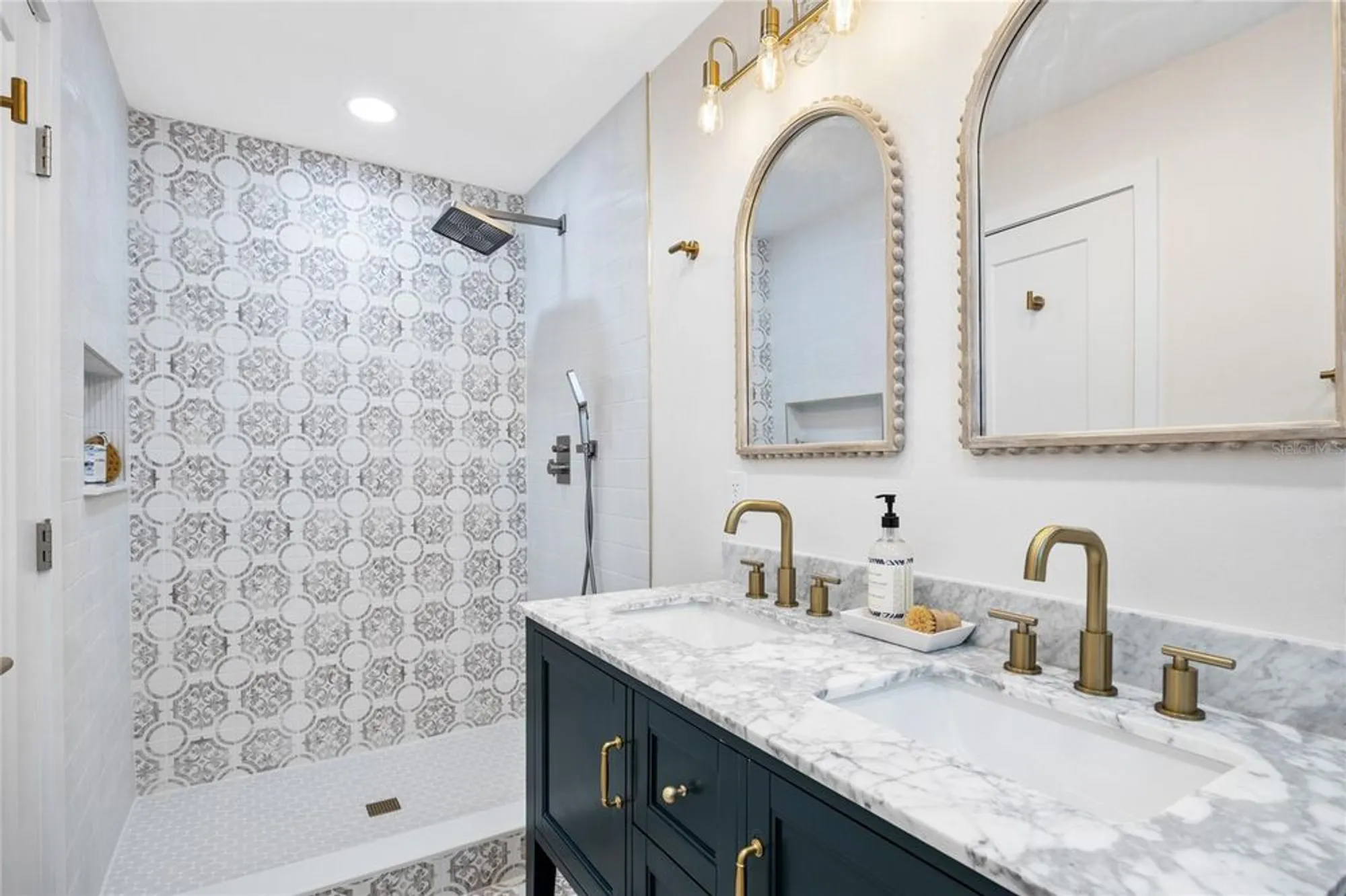 Property Slideshow image 24 of 43 | 3735 101st ave, Pinellas Park, FL, 33782