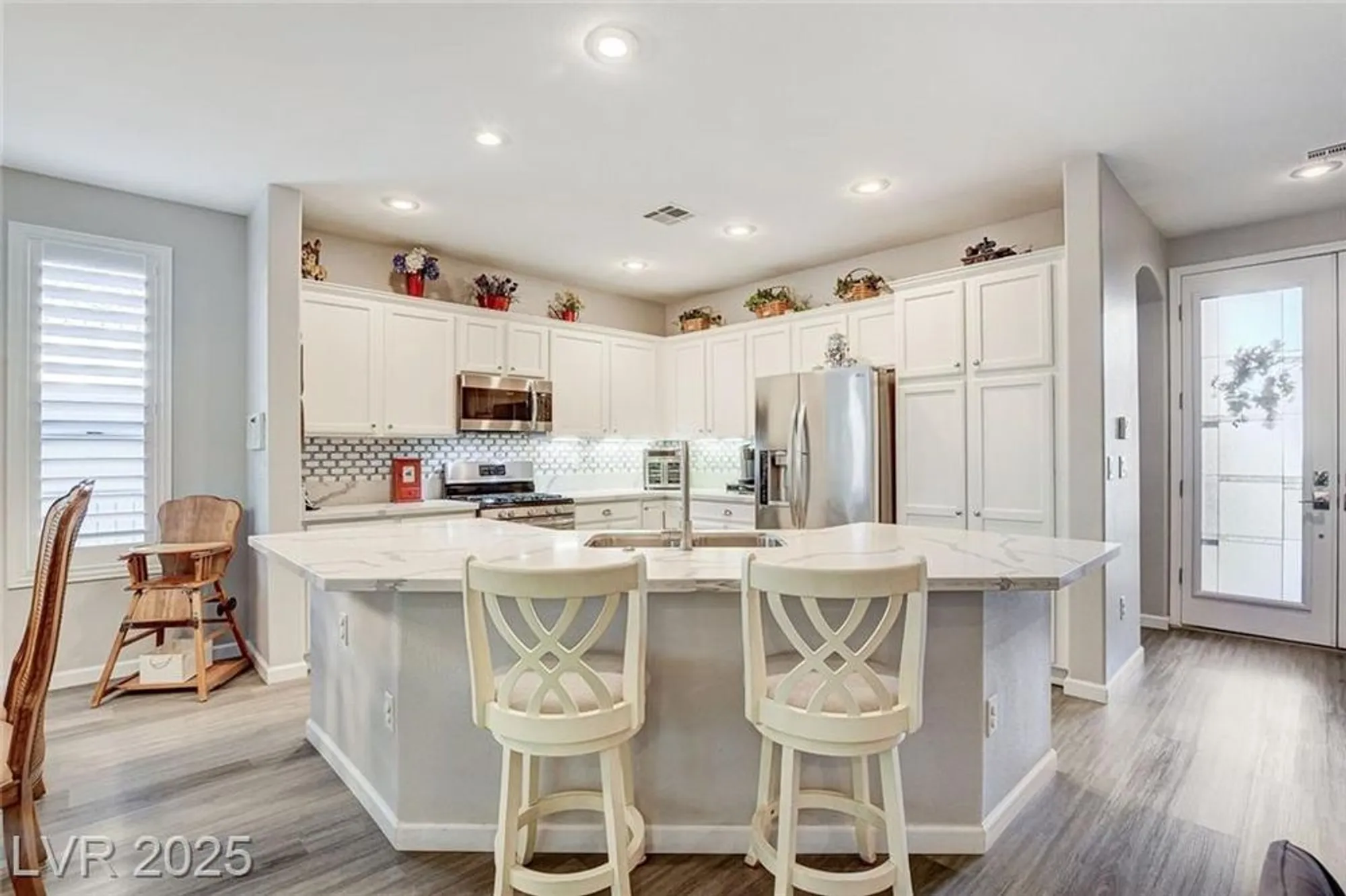 Property Slideshow image 8 of 54 | 10228 riva de destino ave, Las Vegas, NV, 89135