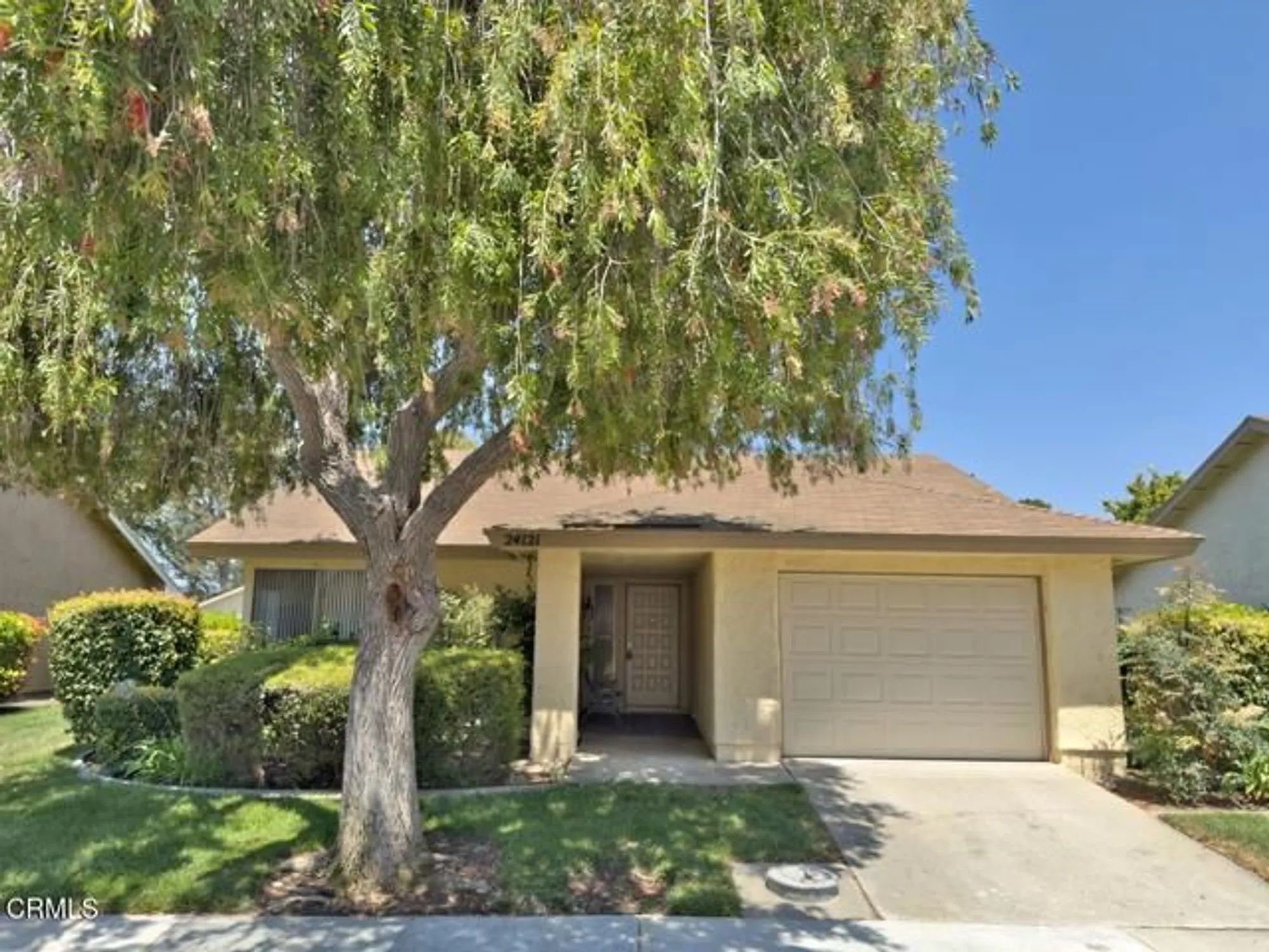 Property Slideshow image 21 of 38 | 24121 village 24, Camarillo, CA, 93012
