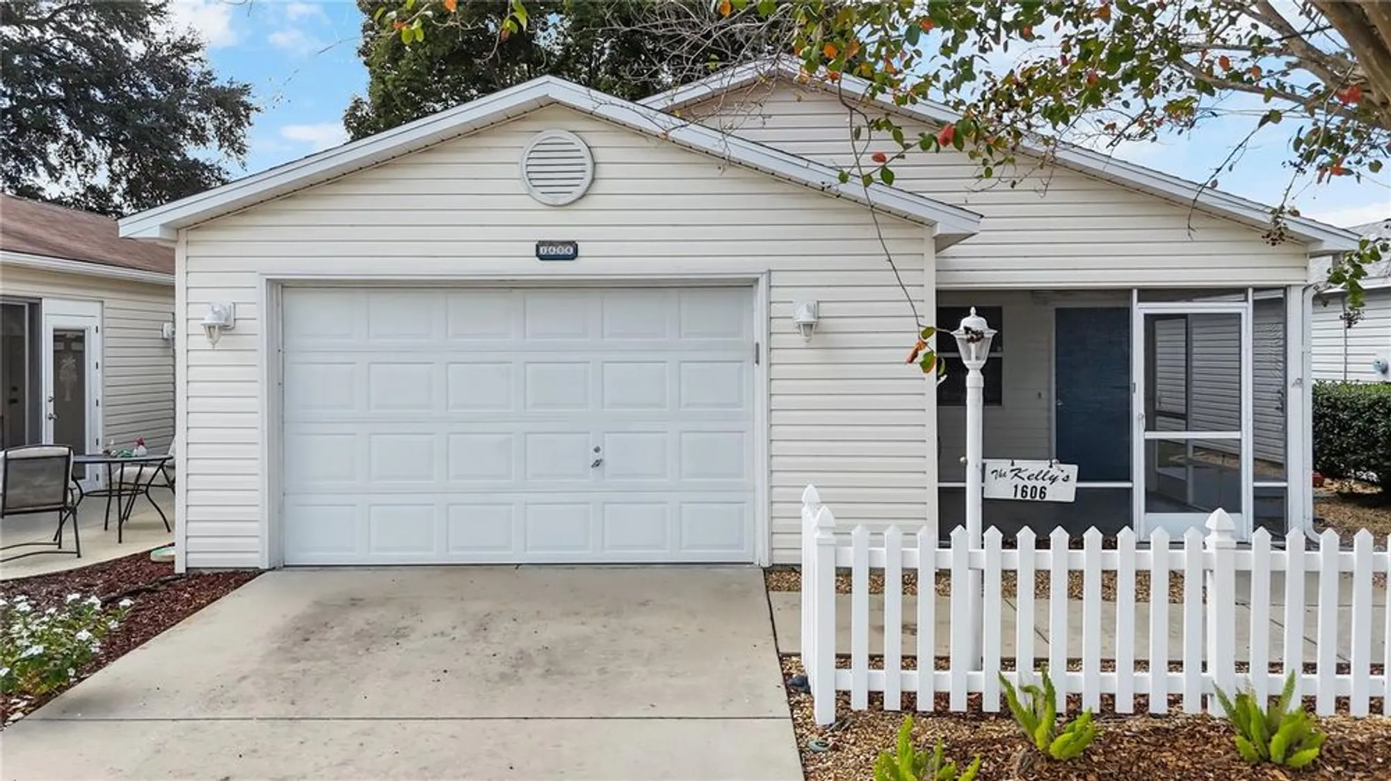 Property Slideshow image 1 of 28 | 1606 campos dr, The Villages, FL, 32162