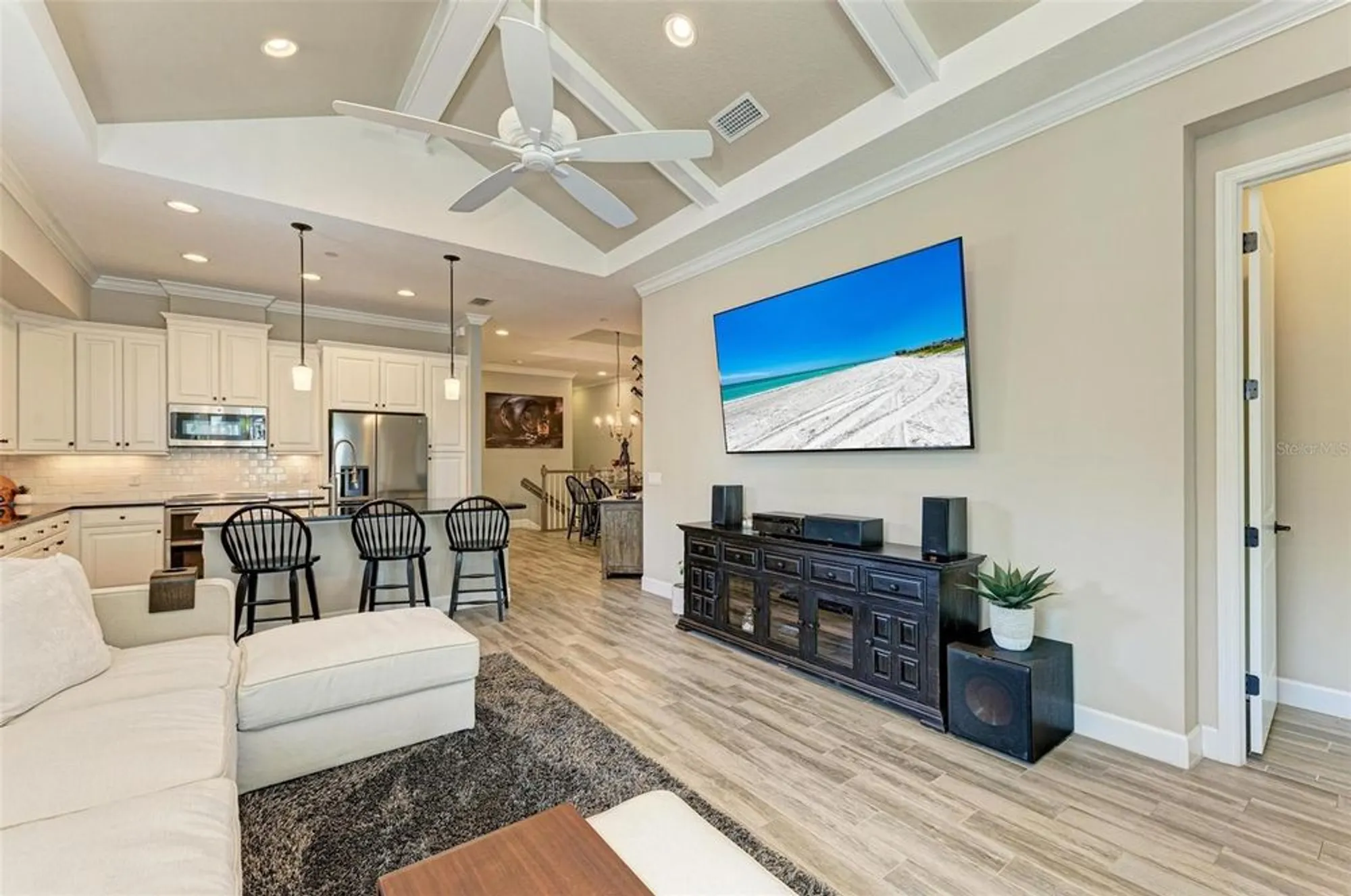 Property Slideshow image 22 of 97 | 367 compass point dr 201, Bradenton, FL, 34209