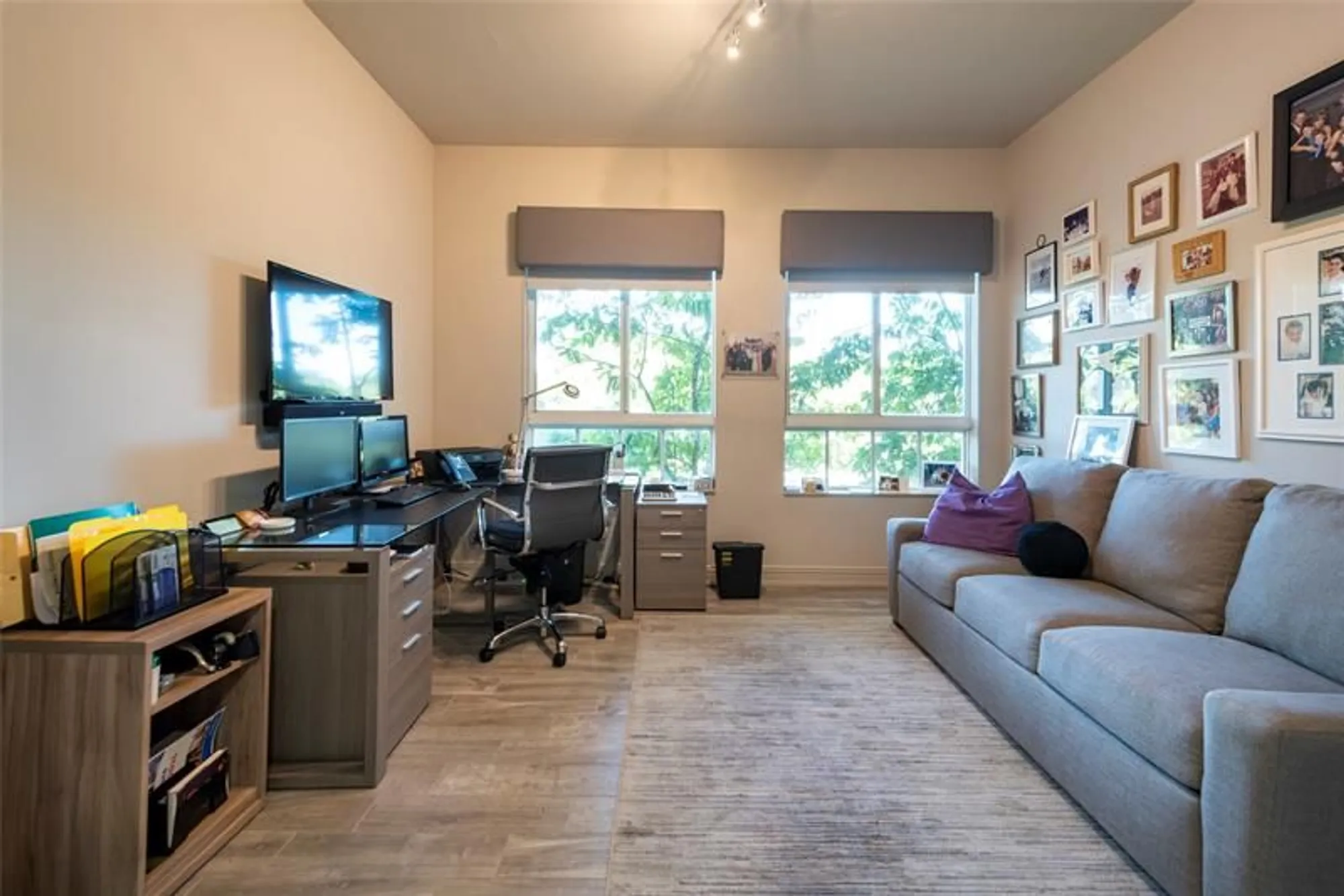Property Slideshow image 11 of 32 | 16102 emerald estates dr 207, Weston, FL, 33331