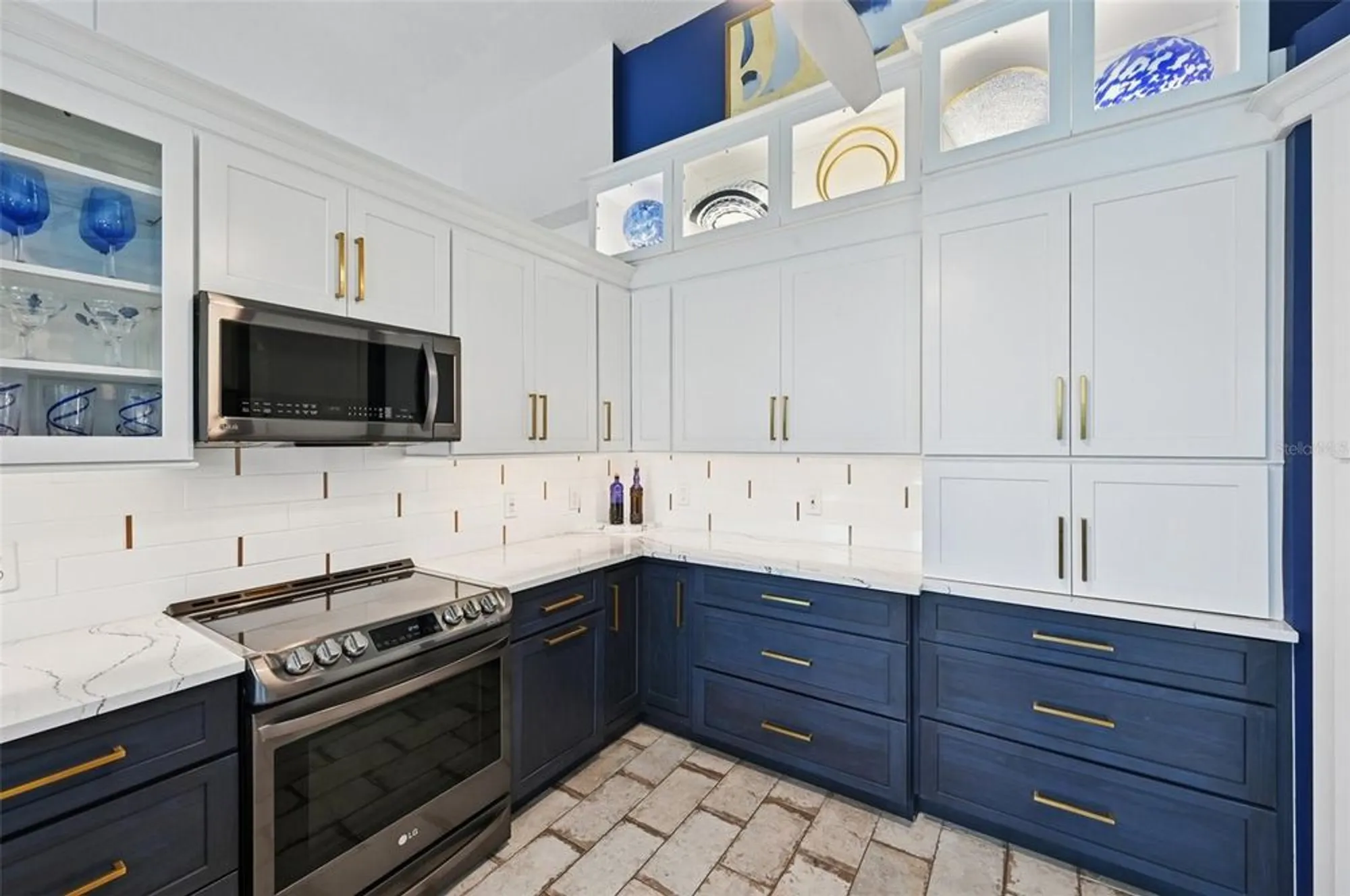 Property Slideshow image 14 of 74 | 3310 bay ridge way, Port Charlotte, FL, 33953