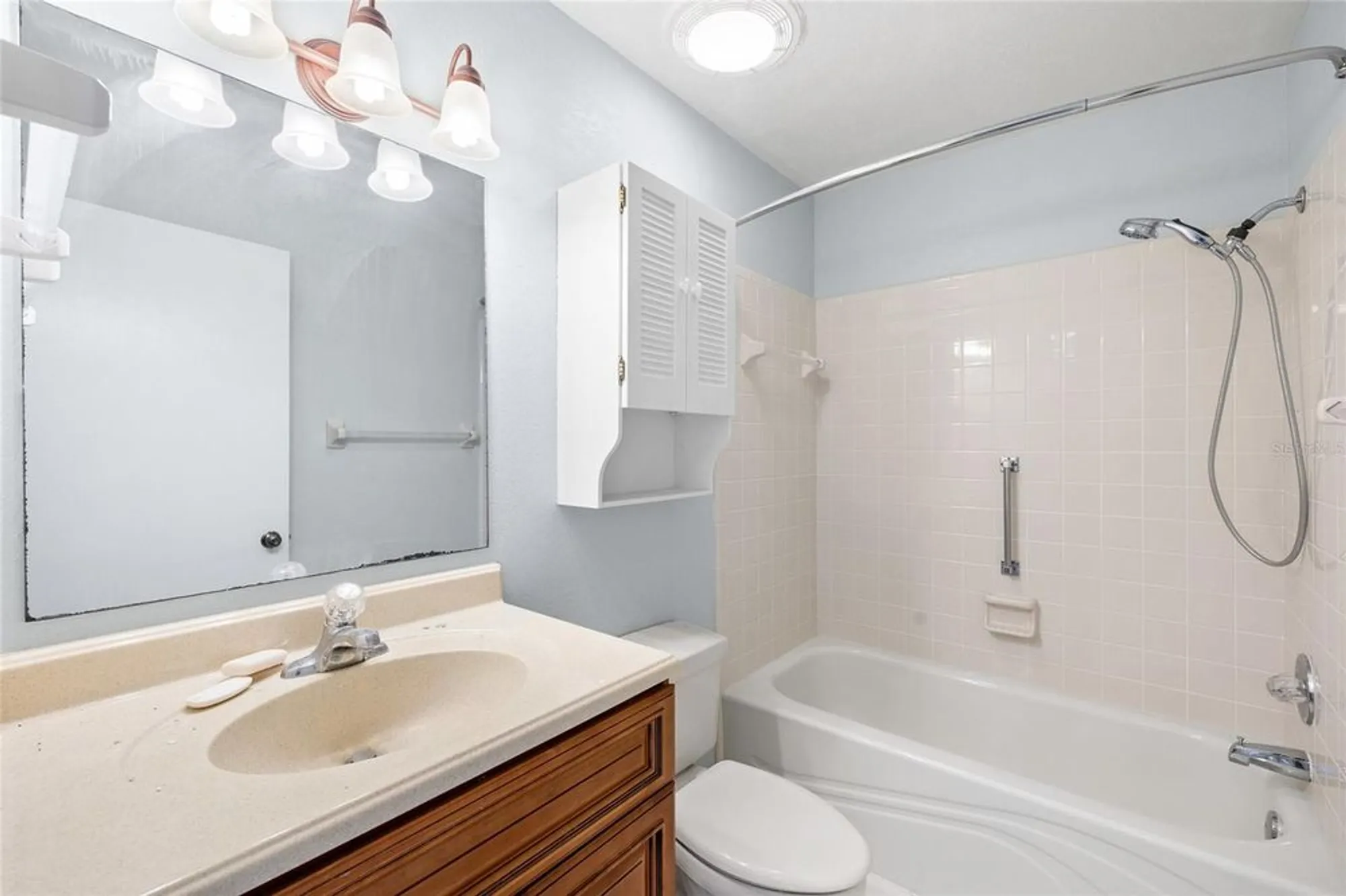 Property Slideshow image 21 of 33 | 1530 ingram dr # 1530, Sun City Center, FL, 33573