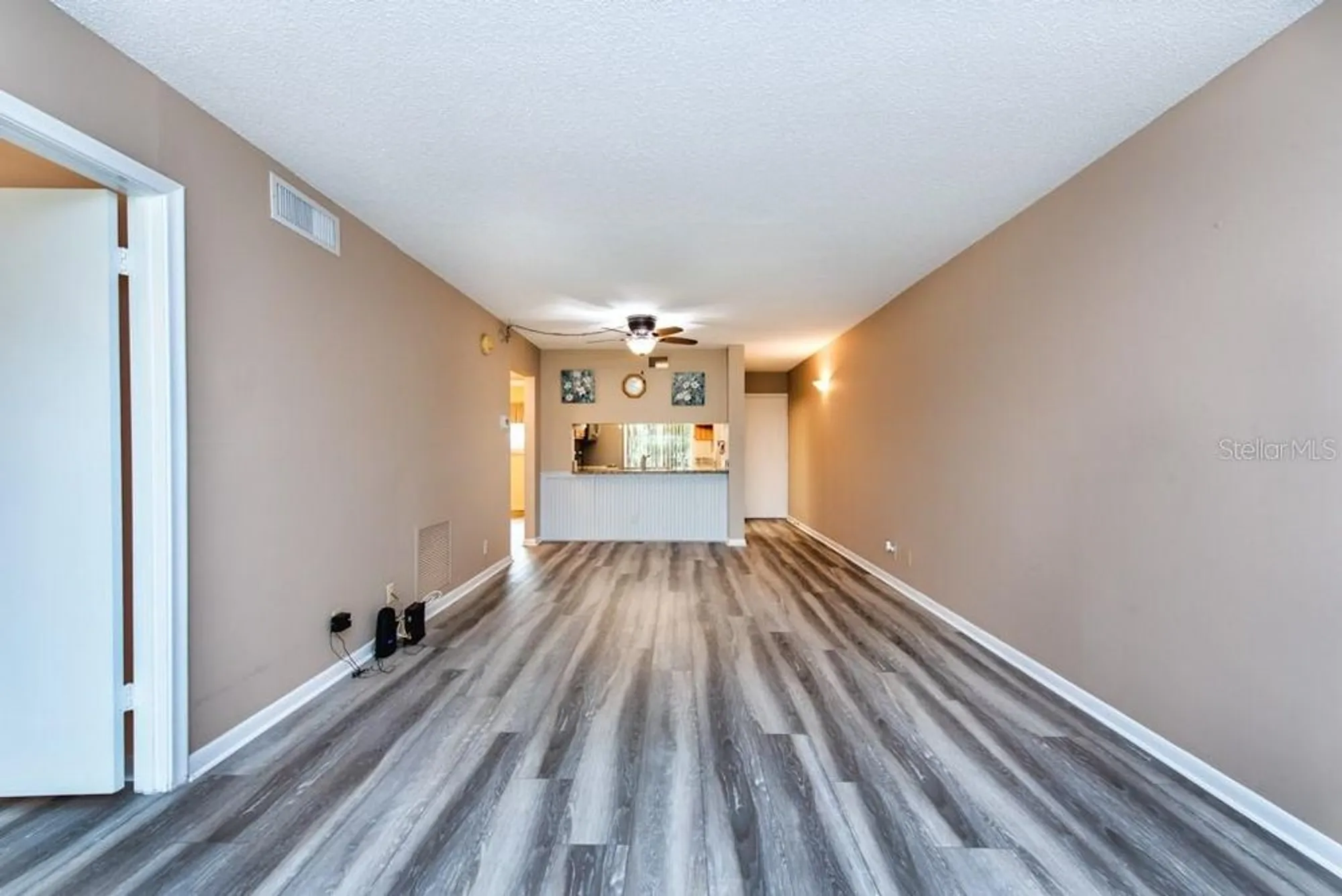 Property Slideshow image 11 of 45 | 6219 palma del mar blvd s apt 114, St Petersburg, FL, 33715