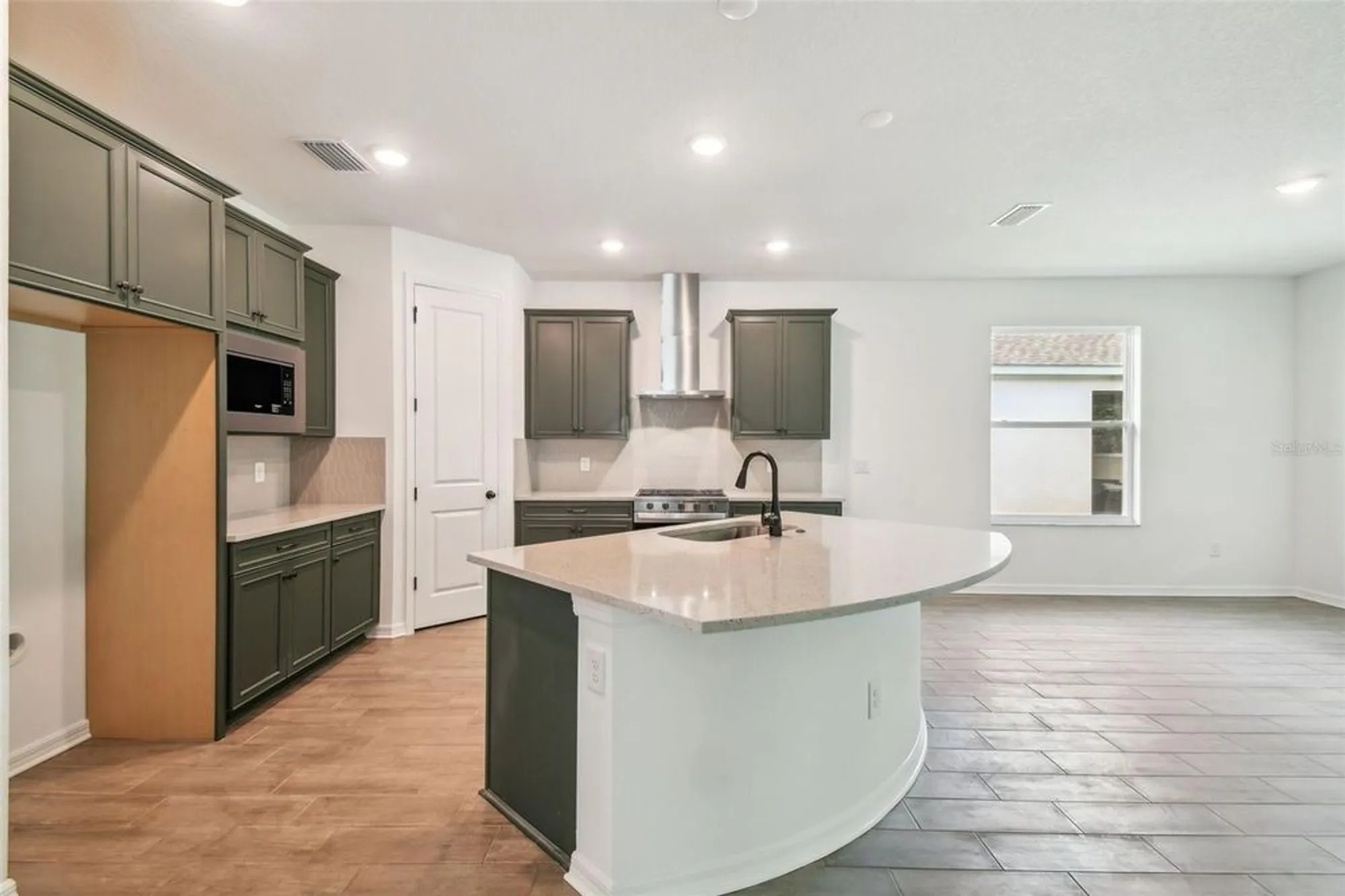 Property Slideshow image 20 of 68 | 19591 fort king run, Brooksville, FL, 34601