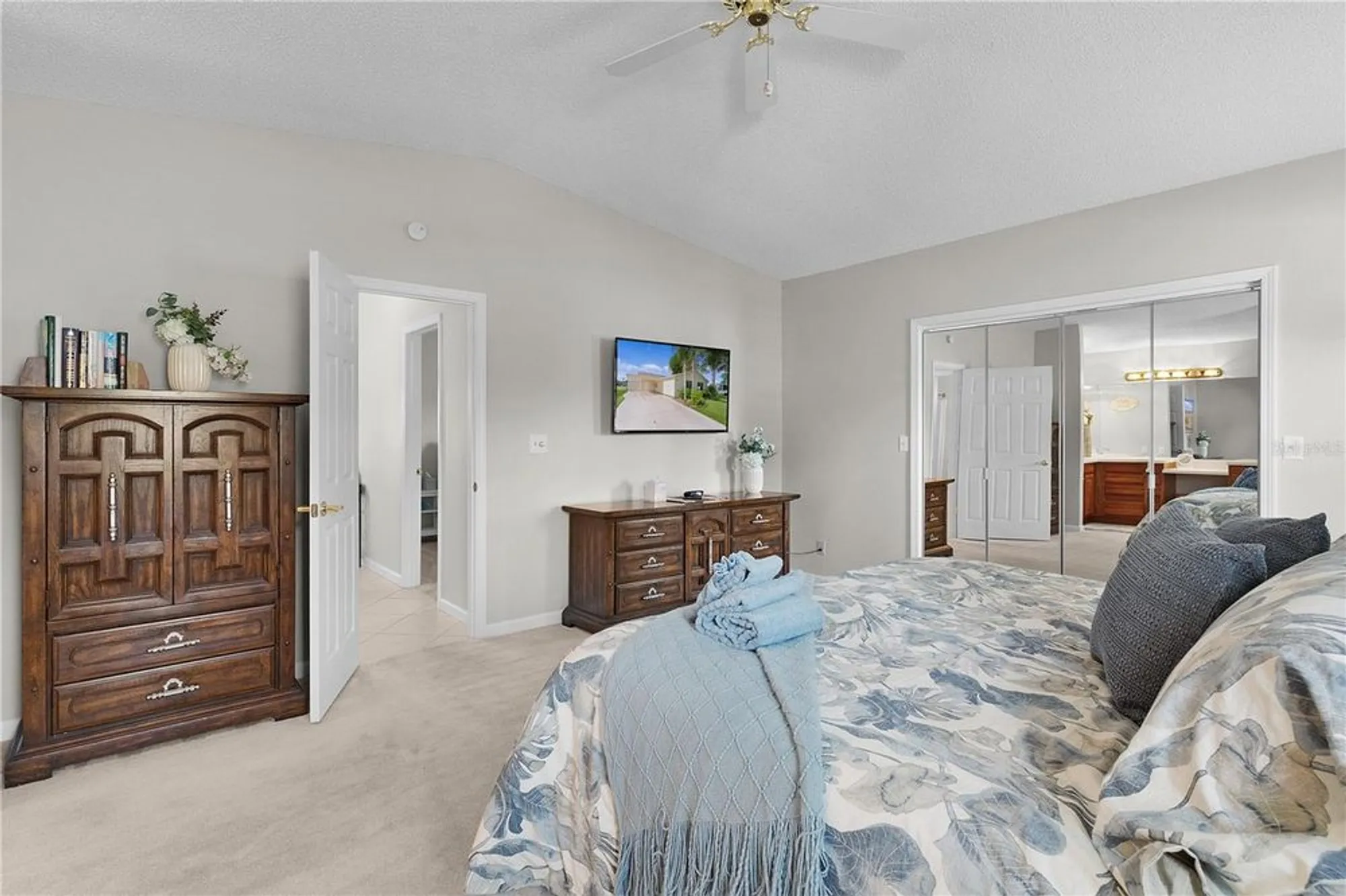 Property Slideshow image 24 of 34 | 1815 kaufman cir, The Villages, FL, 32159